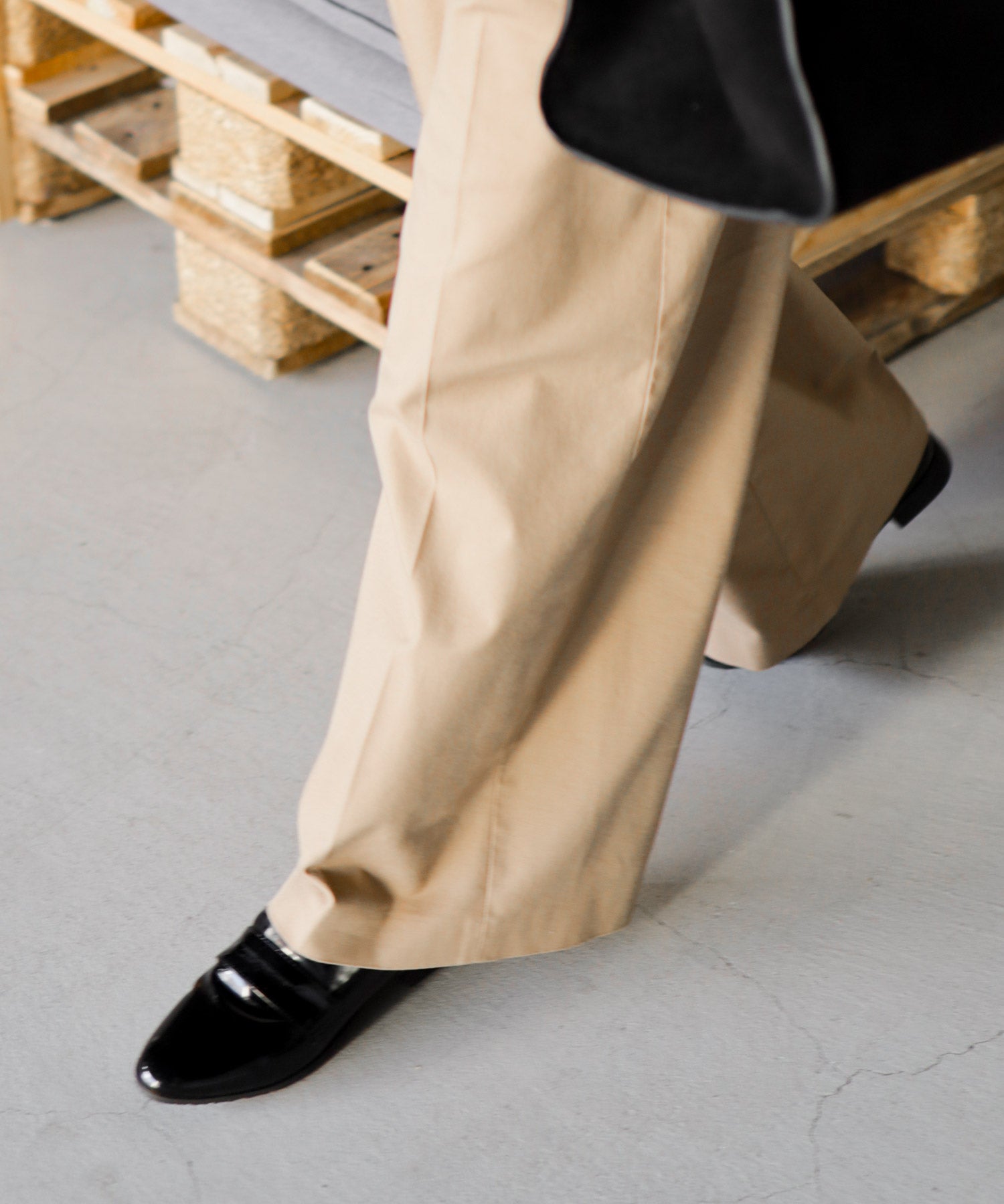 セスト SESTO 生活防水!晴雨兼用コインローファーパンプス