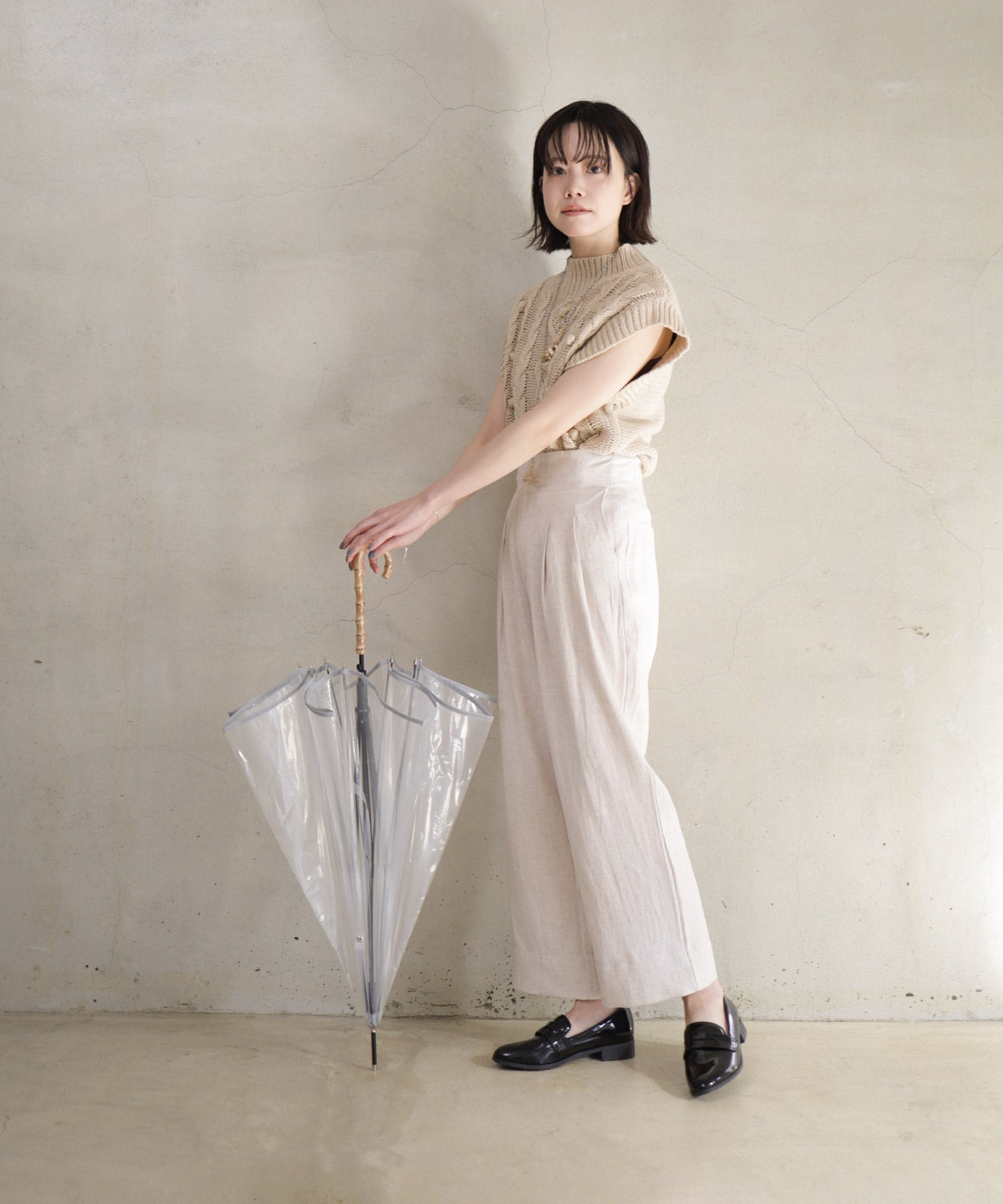 セスト SESTO 生活防水!晴雨兼用コインローファーパンプス