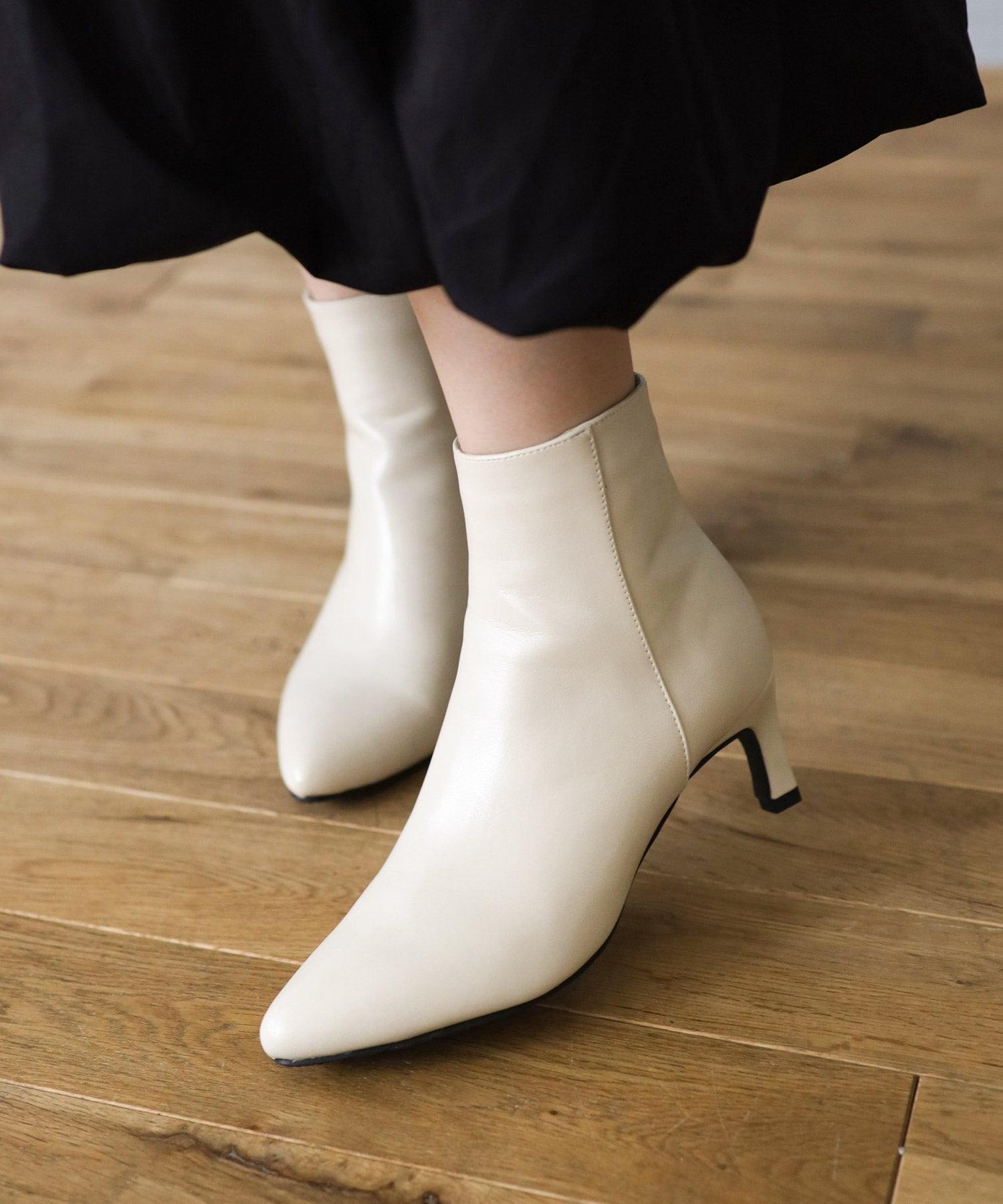 セスト SESTO 削れにくいかかとゴム使用!ポインテッドトゥストレートヒールショートブーツ (アイボリー) アイボリー