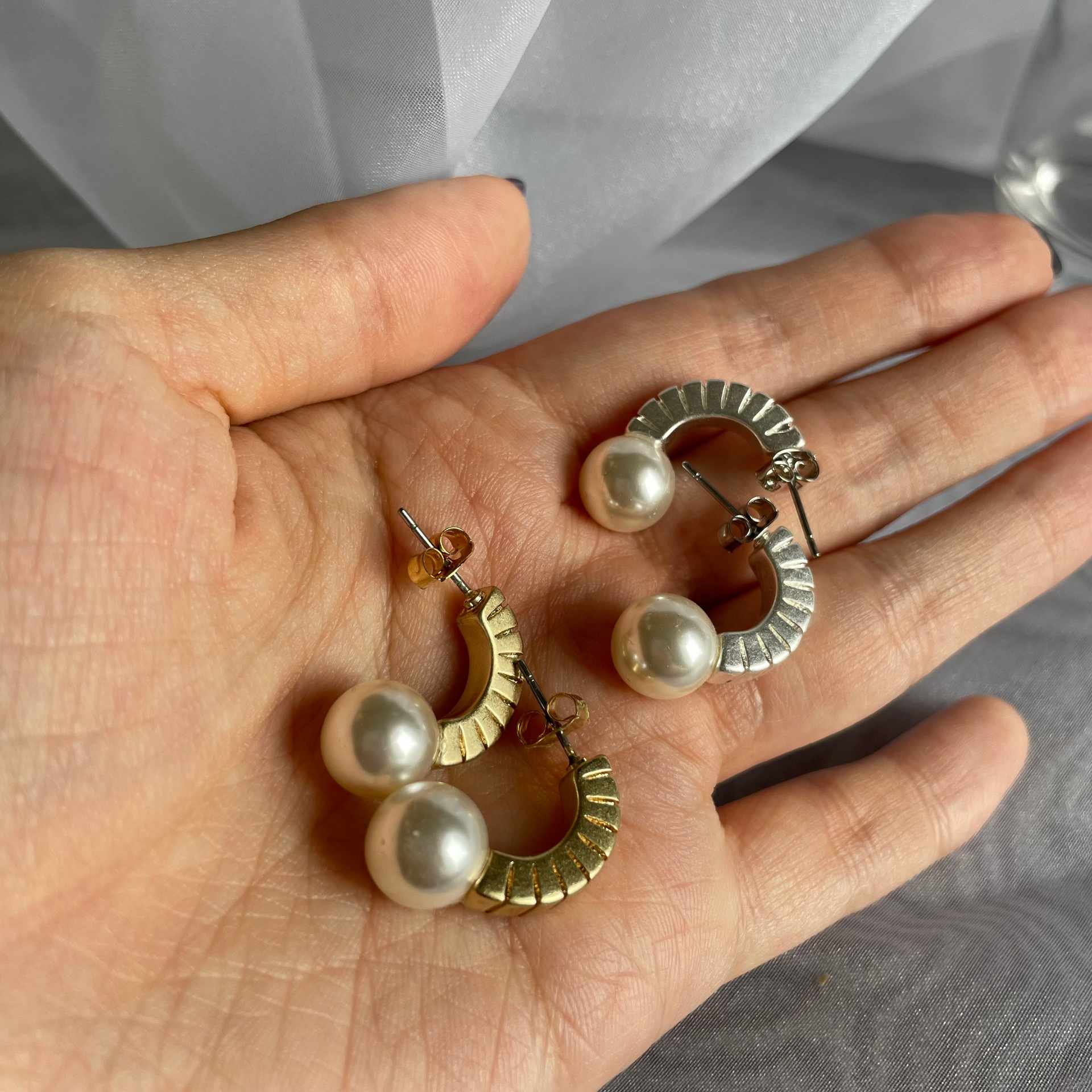 シースキー seasukii パールマットピアス (シルバー) シルバー