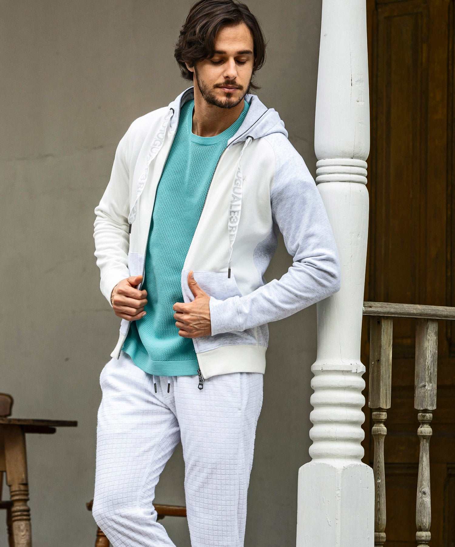 ウノ ピゥ ウノ ウグァーレ トレ リラックス 1PIU1UGUALE3 RELAX セイムカラージップフーディー