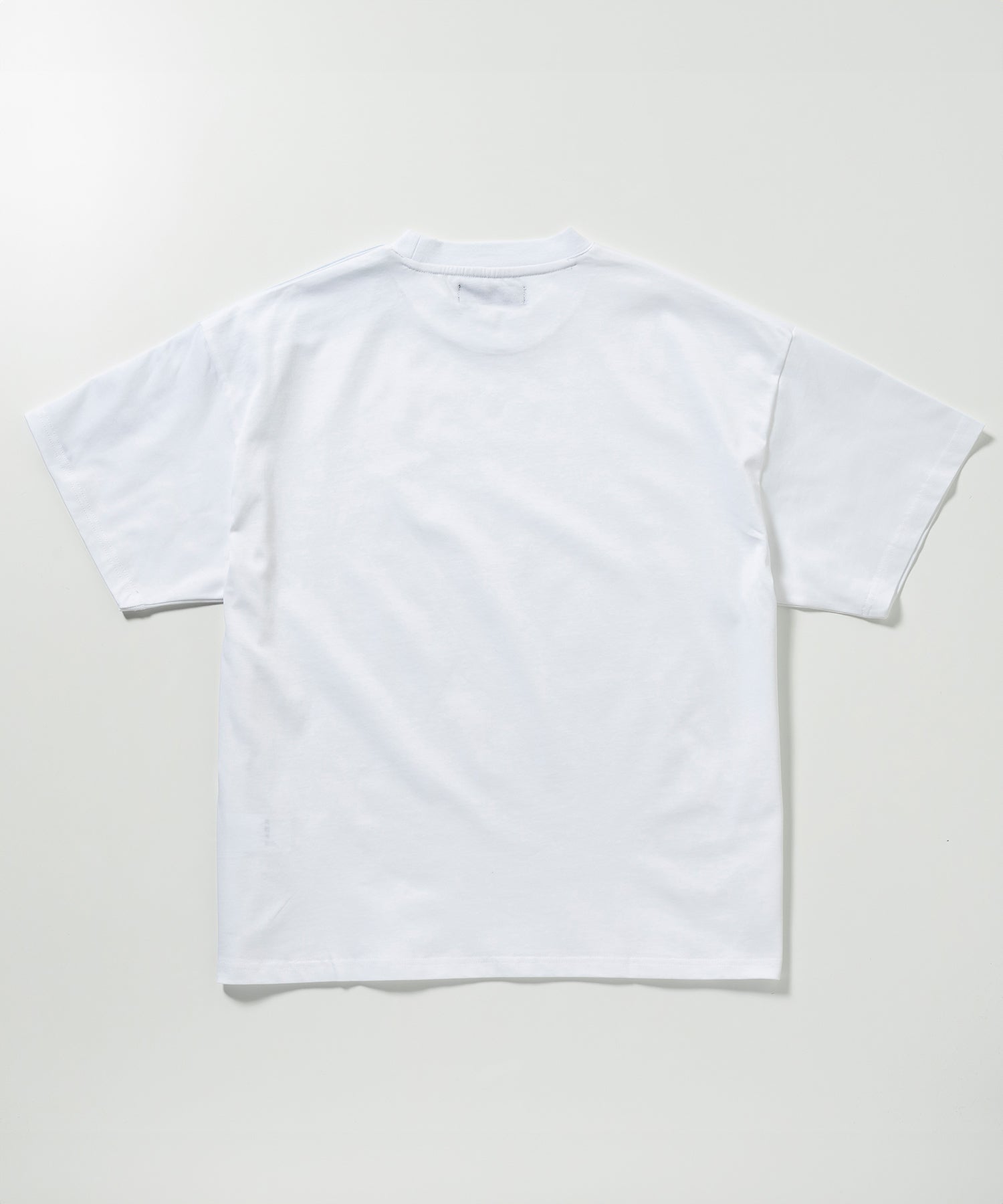ウノ ピゥ ウノ ウグァーレ トレ リラックス 1PIU1UGUALE3 RELAX ジャージーラインTシャツ