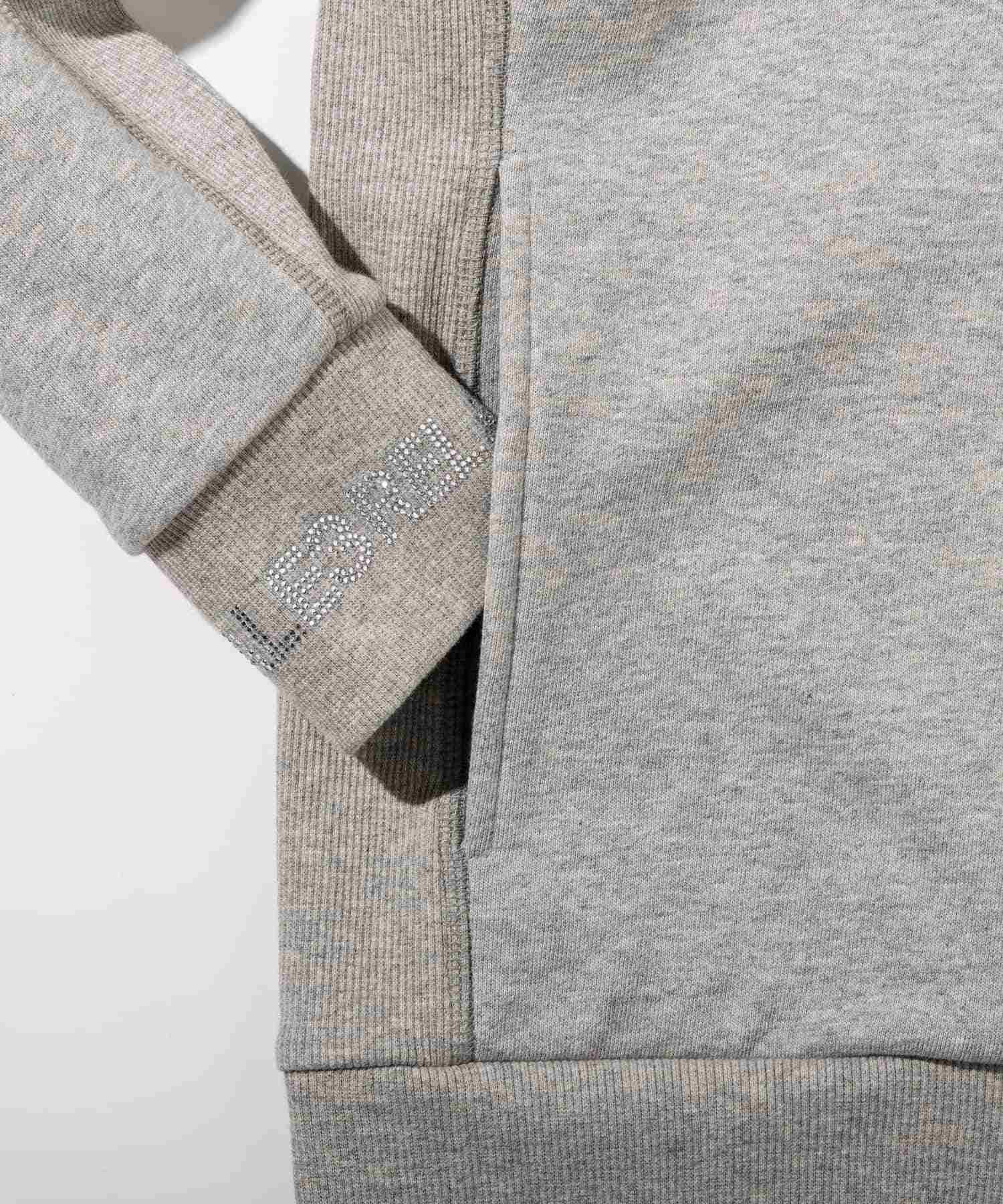 ウノ ピゥ ウノ ウグァーレ トレ リラックス 1PIU1UGUALE3 RELAX ラインストーン ブランドロゴ スウェットジップパーカー スウェットフーディー (グレー) グレー