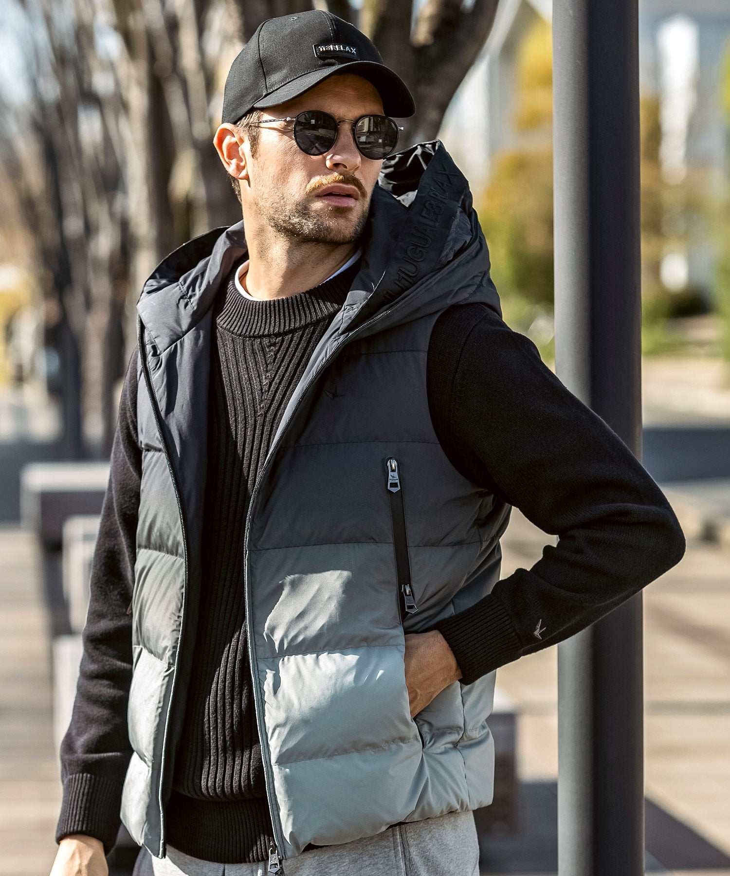 ウノ ピゥ ウノ ウグァーレ トレ リラックス 1PIU1UGUALE3 RELAX プレートロゴ ベーシックシルエット キャップ (ブラック) ブラック