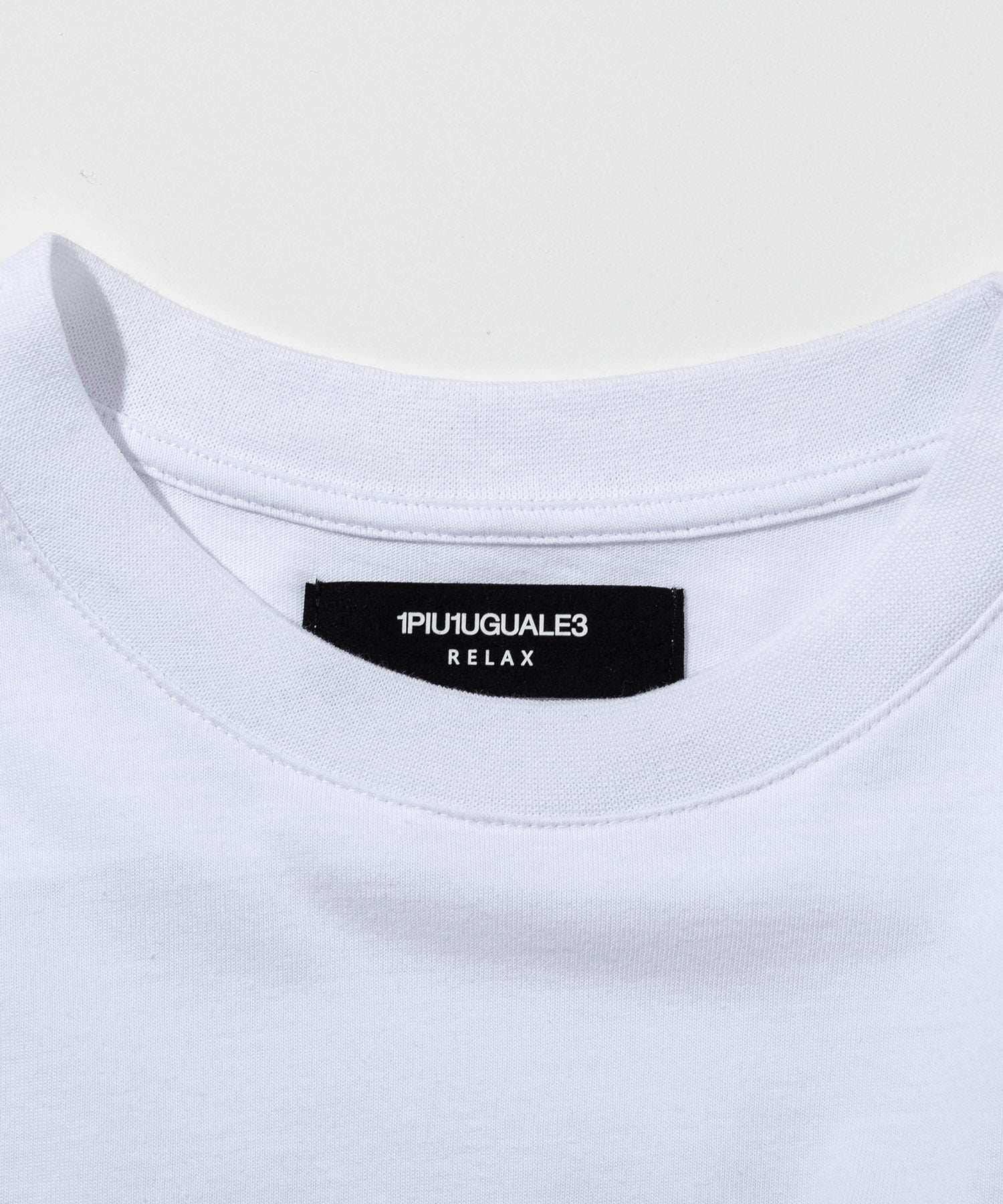 ウノ ピゥ ウノ ウグァーレ トレ リラックス 1PIU1UGUALE3 RELAX コンビネーションロゴロングTシャツ (ホワイト) ホワイト