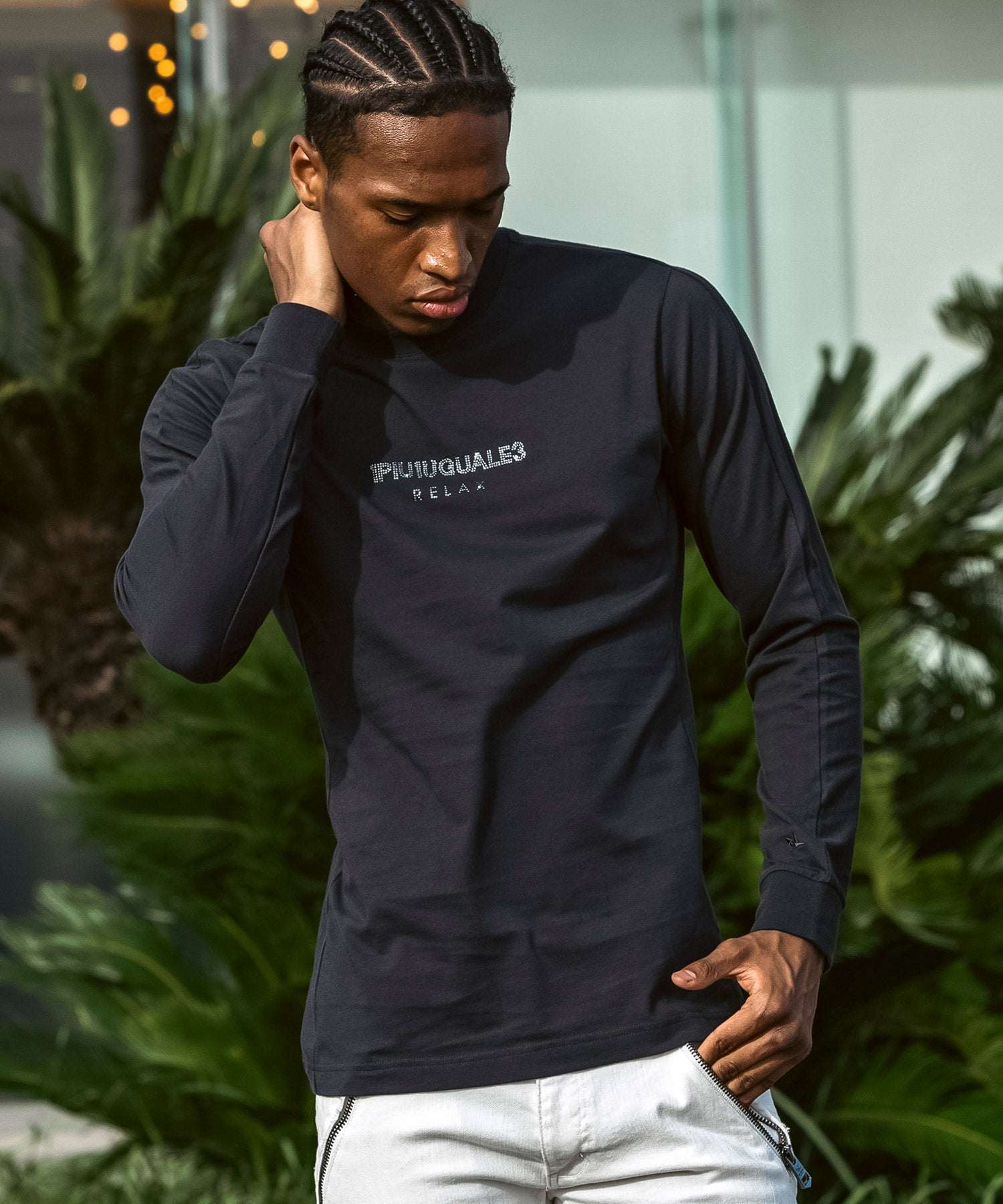 ウノ ピゥ ウノ ウグァーレ トレ リラックス 1PIU1UGUALE3 RELAX ダブルラインストーンロゴロングTシャツ (チャコール) チャコール