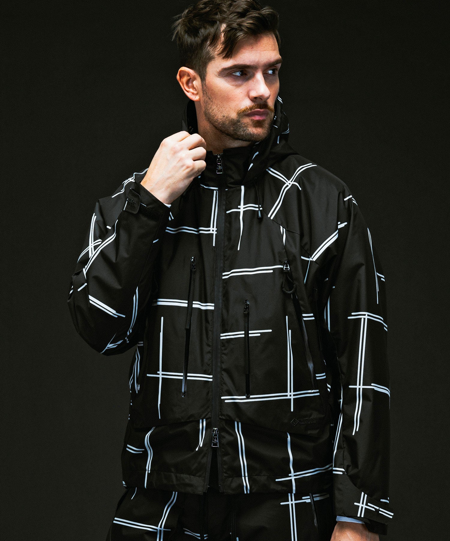 ウノ ピゥ ウノ ウグァーレ トレ リラックス 1PIU1UGUALE3 RELAX マウンテンパーカー by GORE-TEX LABS / ゴアテックス (black×white) black×white