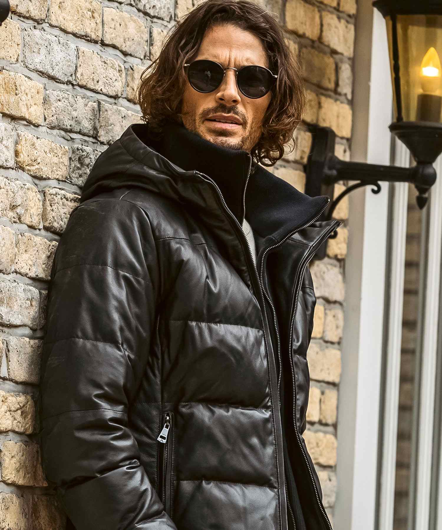 エイケイエムコンテンポラリー AKM Contemporary キルティング レザーレイヤード ダウンジャケット(保温性/防風性) (ブラック) ブラック