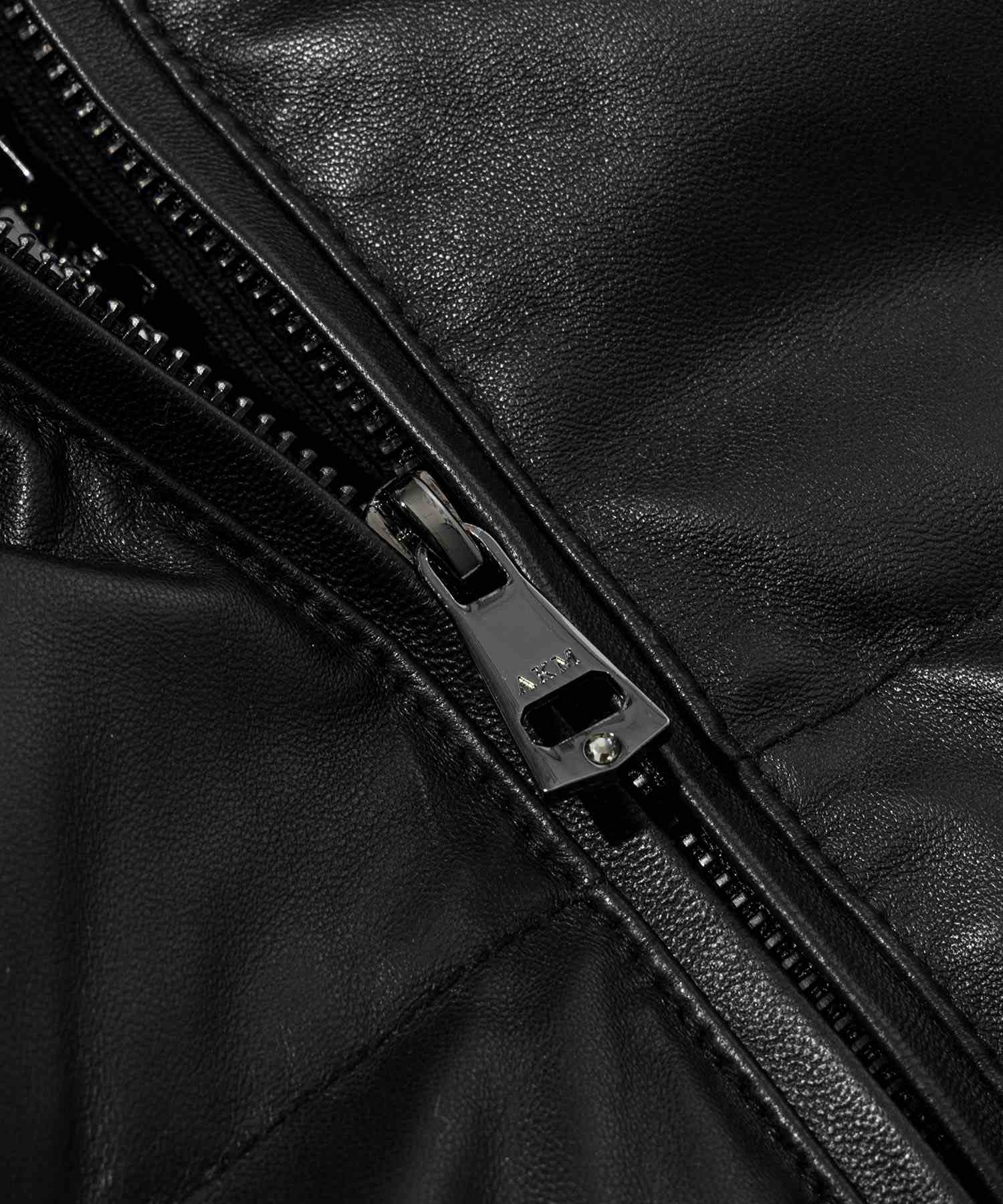 エイケイエムコンテンポラリー AKM Contemporary キルティング レザーレイヤード ダウンジャケット(保温性/防風性) (ブラック) ブラック