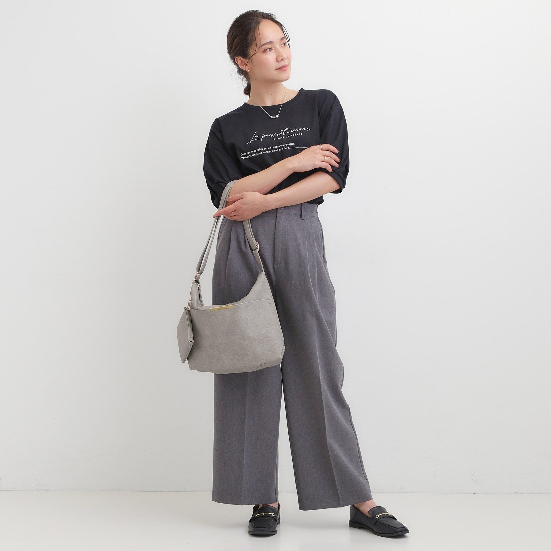 シューラルー SHOO・LA・RUE ダブルフェイスショルダーバッグ (ベージュ(052)) ベージュ(052)