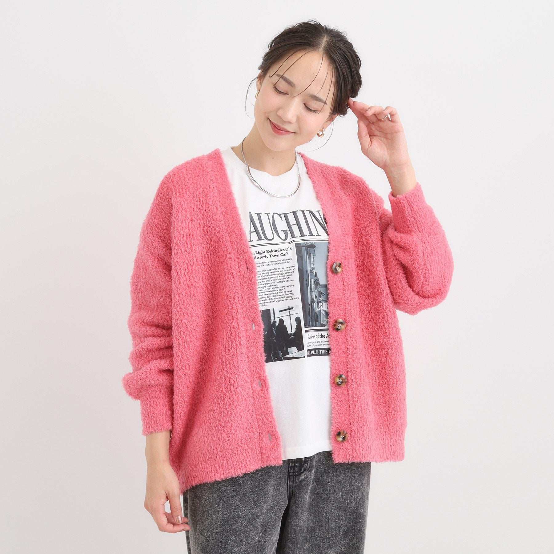 シューラルー SHOO・LA・RUE プードルフェザーVニットカーデ (ライトベージュ(051)) ライトベージュ(051)