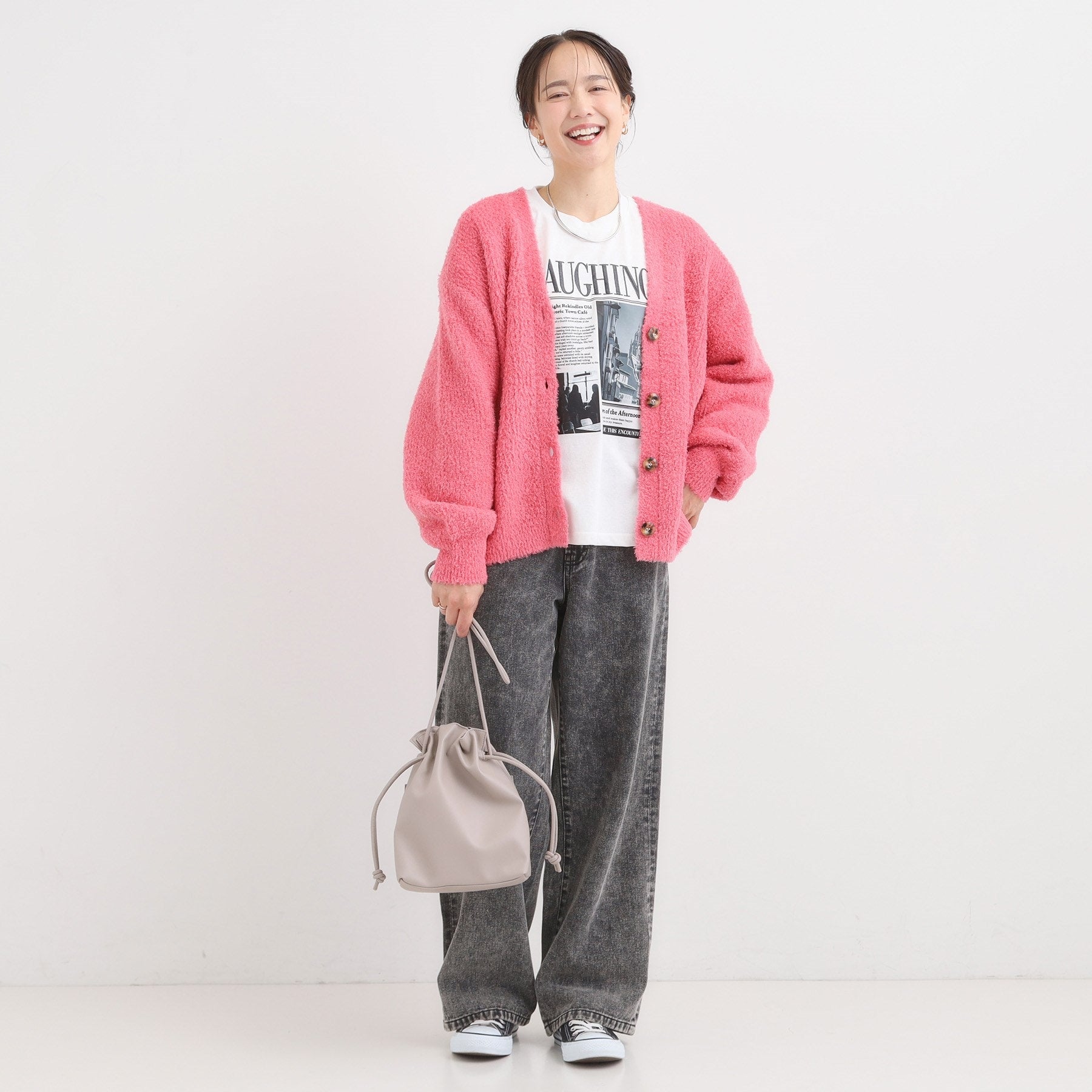 シューラルー SHOO・LA・RUE プードルフェザーVニットカーデ (ライトベージュ(051)) ライトベージュ(051)