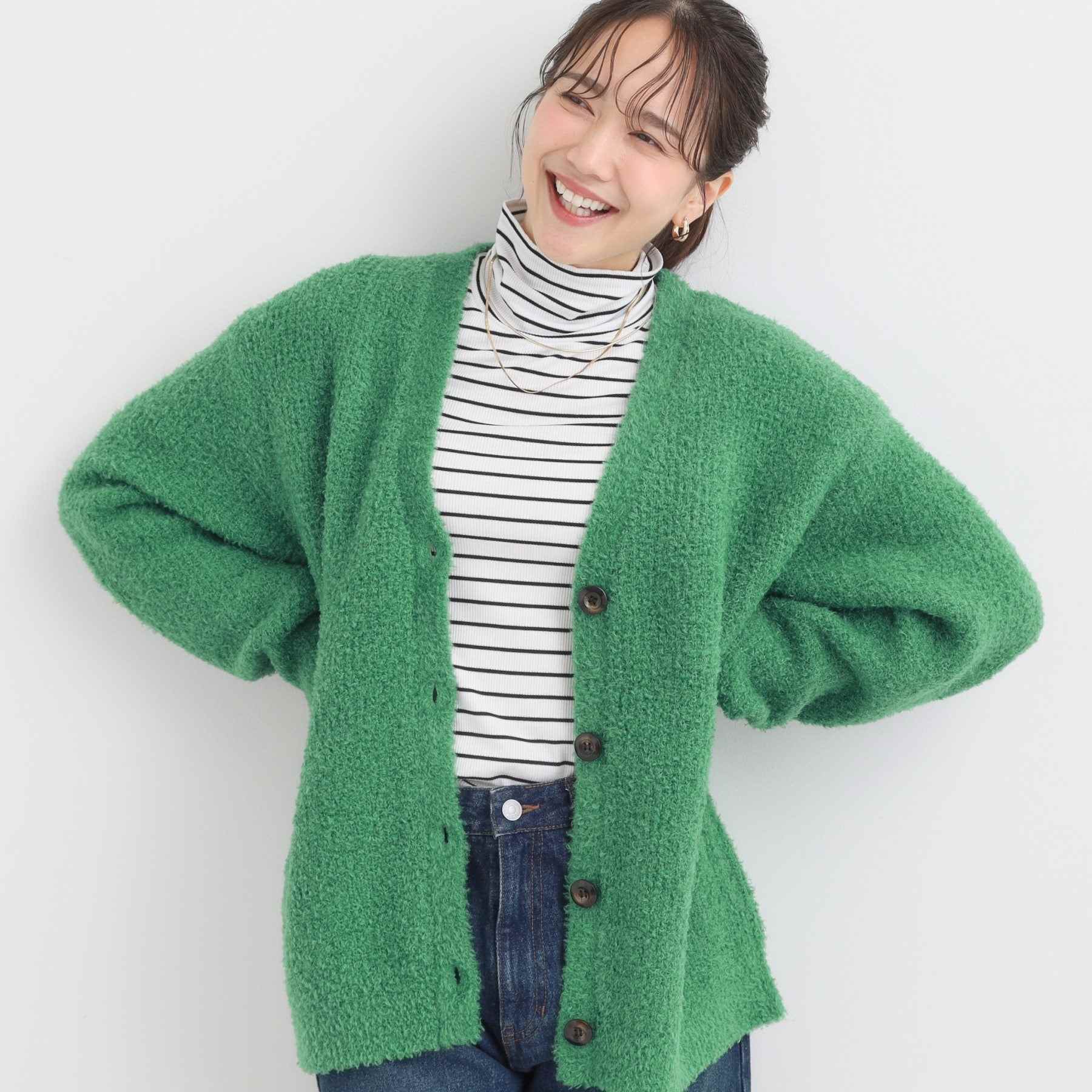 シューラルー SHOO・LA・RUE プードルフェザーVニットカーデ (グリーン(022)) グリーン(022)