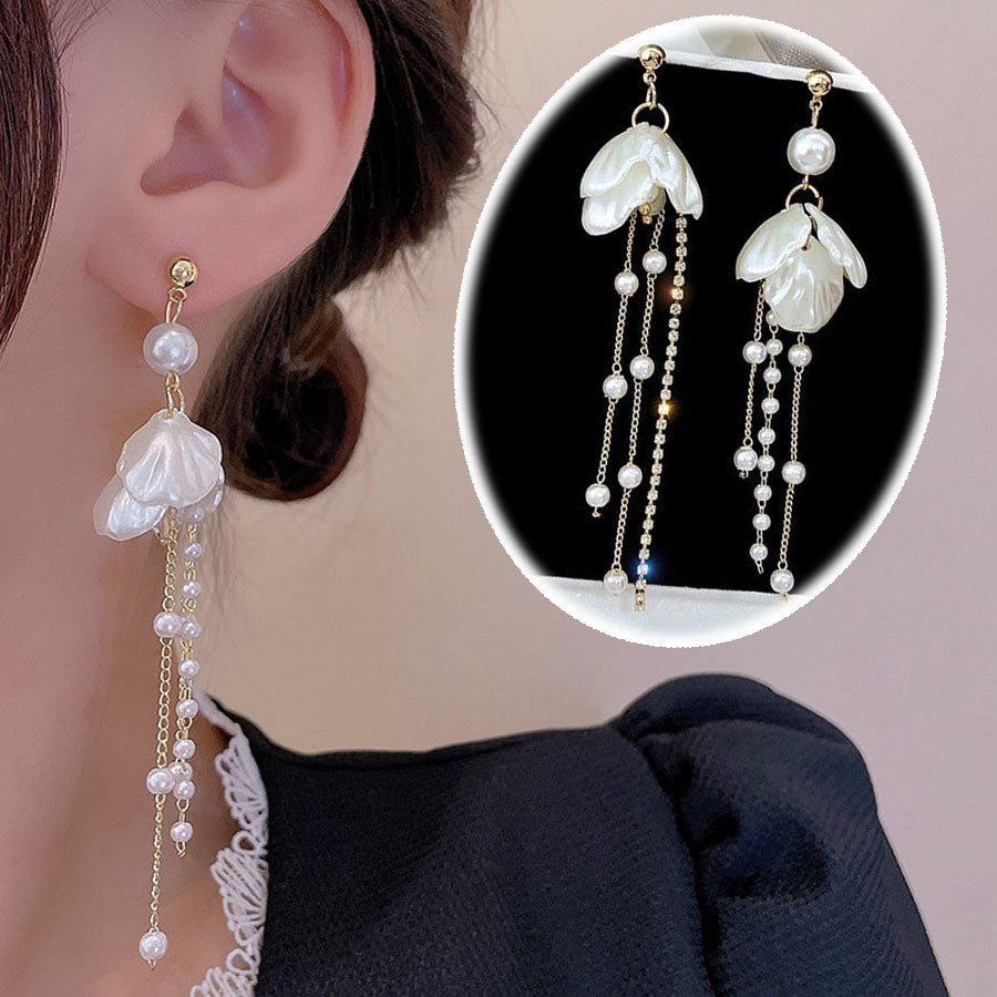 Shopping Go shoppinggo Long earrings Dangling Flower Cute Pearl earrings Motif earrings Large Shining Dangling earrings Gift for women Sparkling