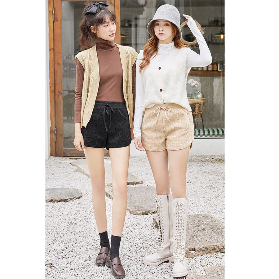 Shoppinggo shoppinggo Boa shorts, fleece lining, bottoms, elastic waist, loose winter pants, fluffy, cute, warm