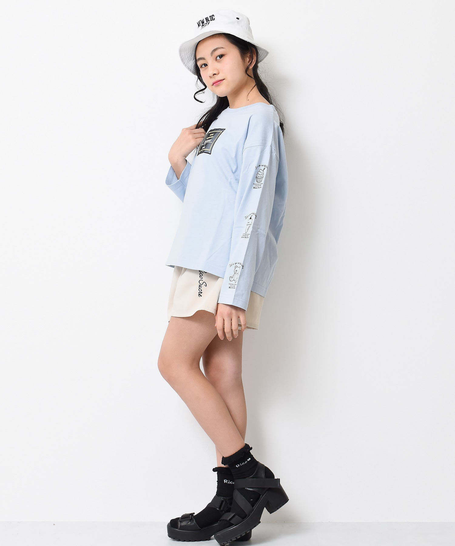 リコ シュクレ RiCO SUCRE チュールボックスアップリケロングTシャツ