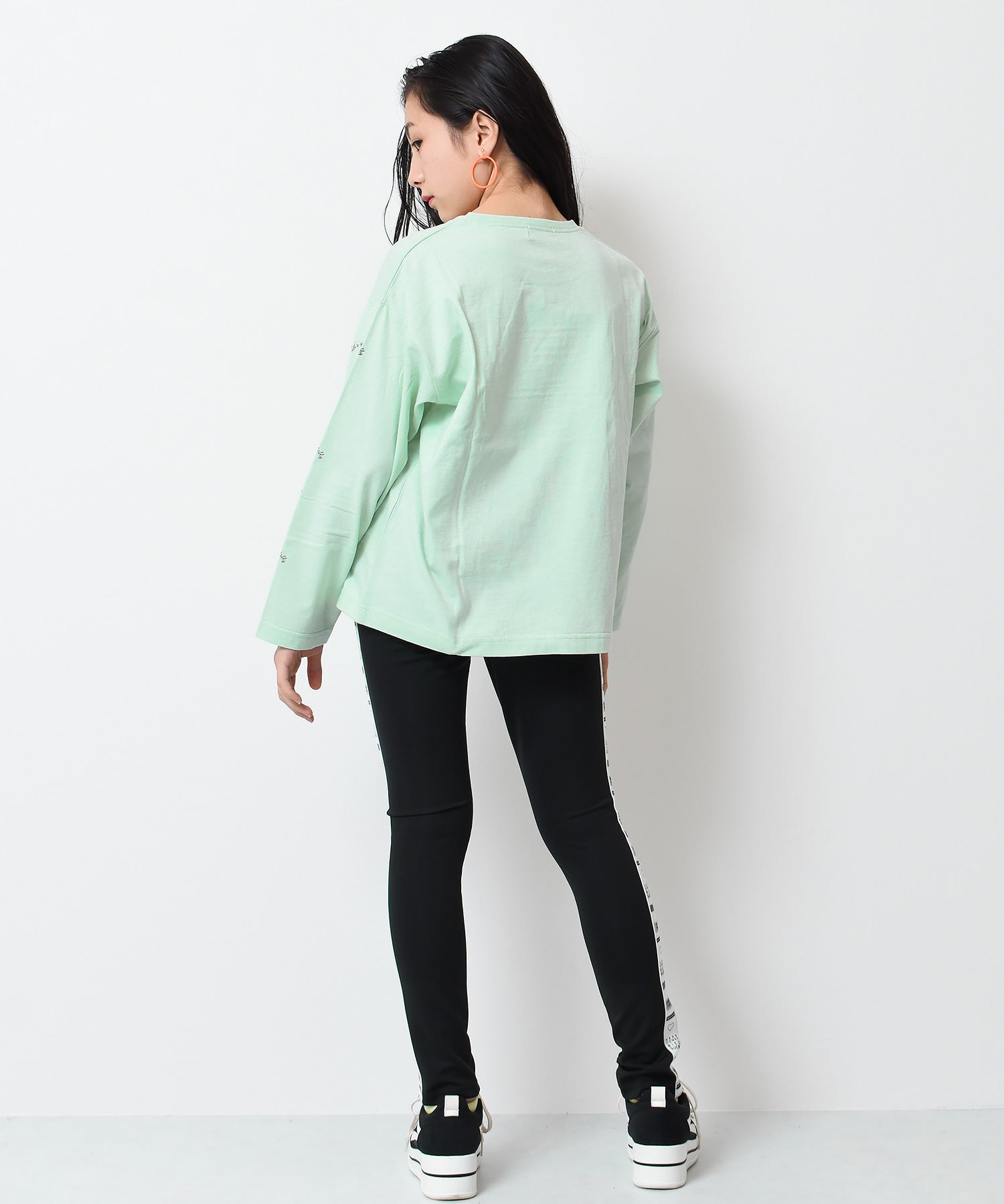 リコ シュクレ RiCO SUCRE チュールボックスアップリケロングTシャツ