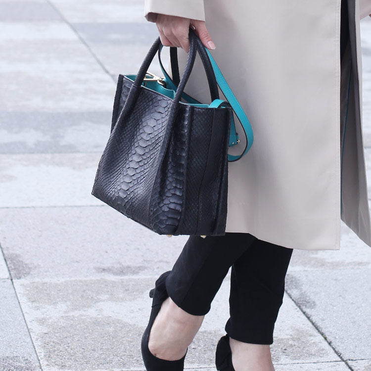 サンキョウショウカイ 三京商会 ダイヤモンドパイソン 2way ハンドバッグ (ブラック×ターコイズ) ブラック×ターコイズ