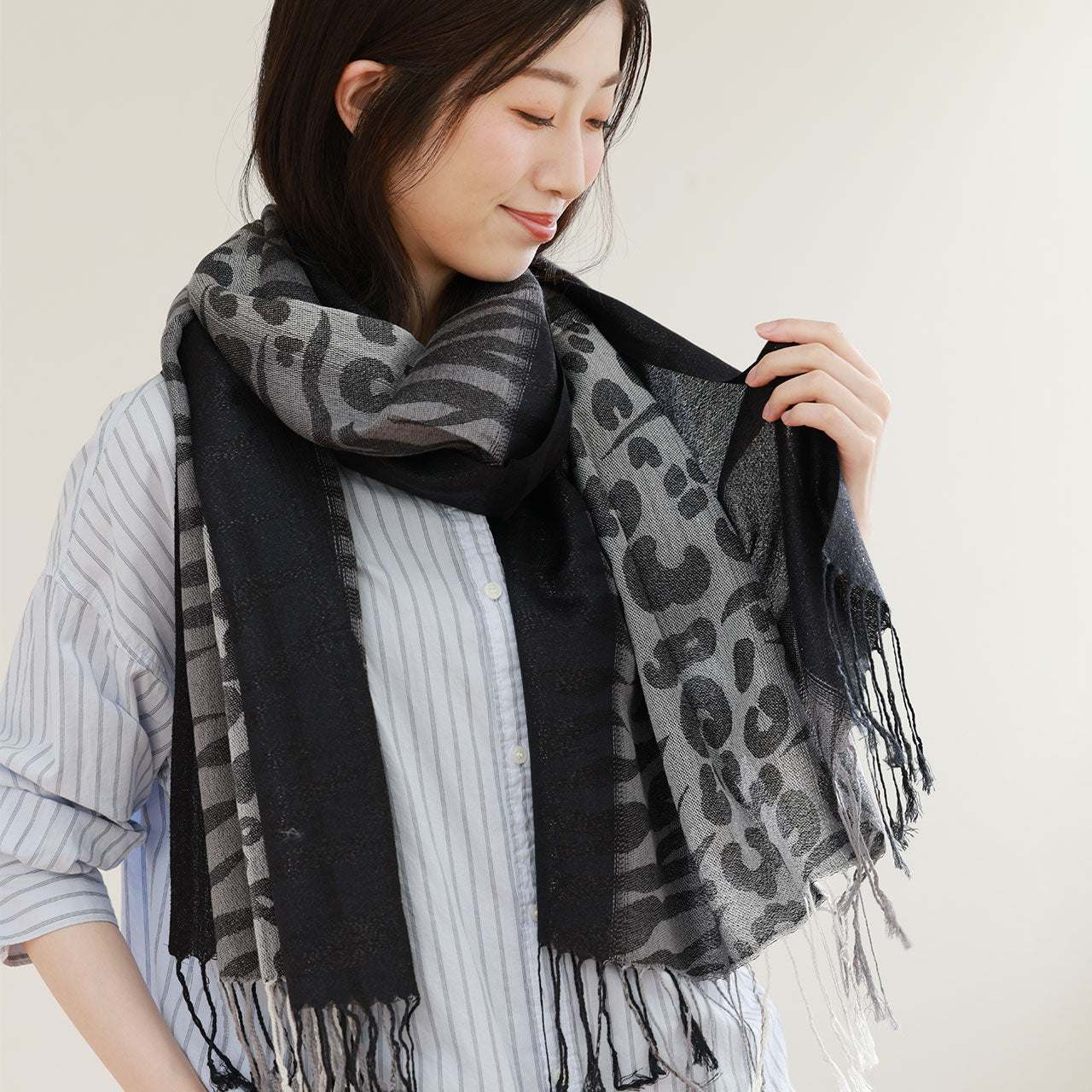 サンキョウショウカイ 三京商会 ゼブラ柄&レオパード柄 大判 ストール 薄手 レディース 結婚式 パーティー (001ブラック系) 001ブラック系