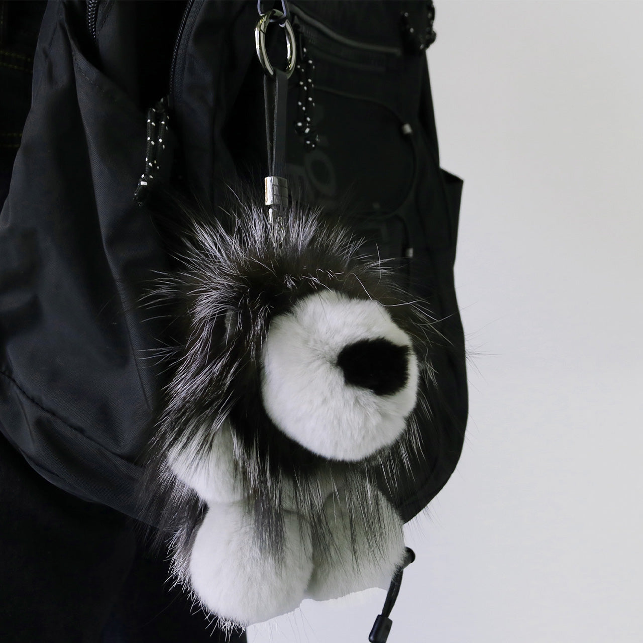 サンキョウショウカイ 三京商会 バッグファーチャーム ライオン キーホルダー (グレー) グレー