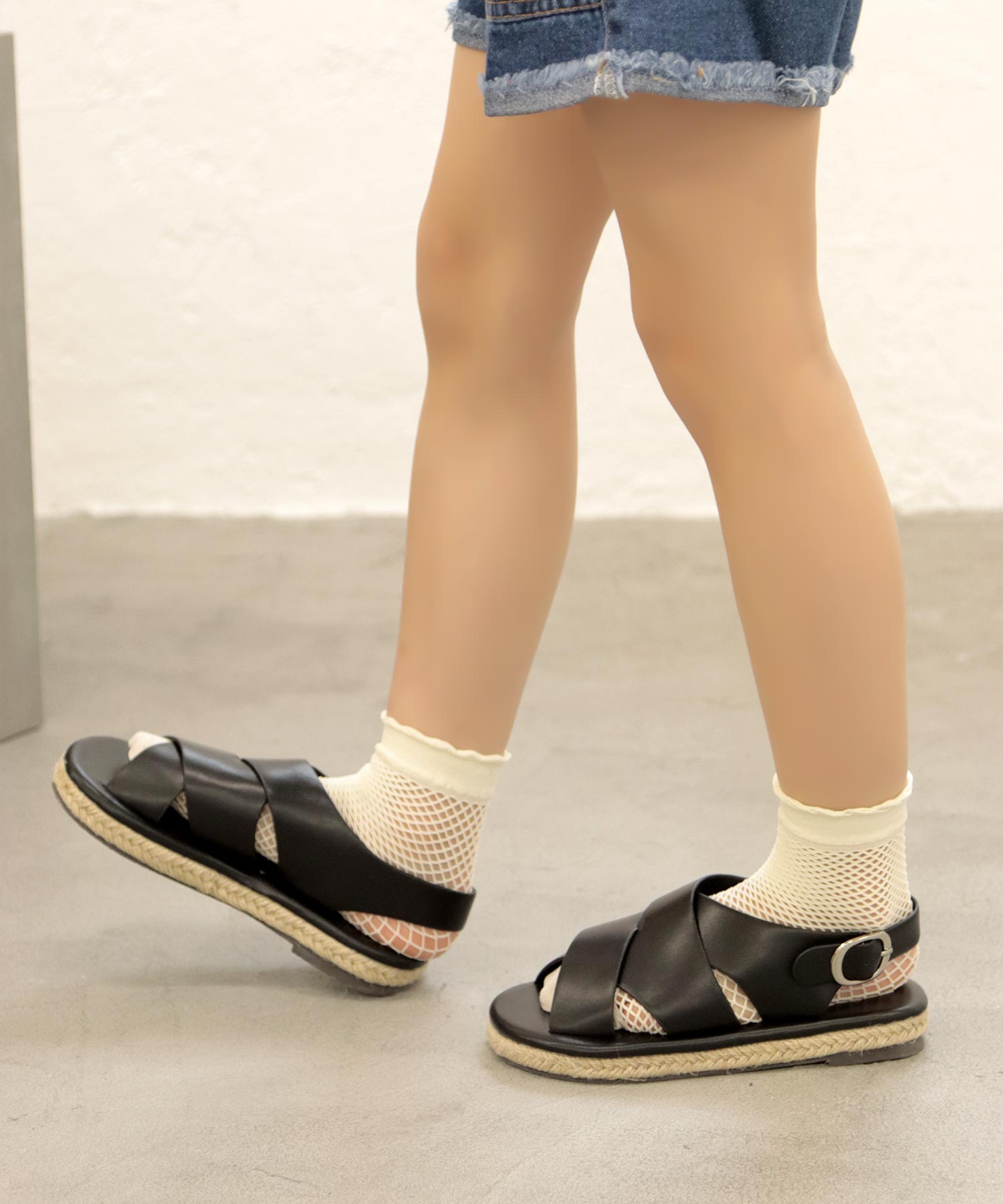 ソロット SOROTTO 【ママとお揃い】ジュートソールのフラットサンダル (KIDS) (ブラック) ブラック