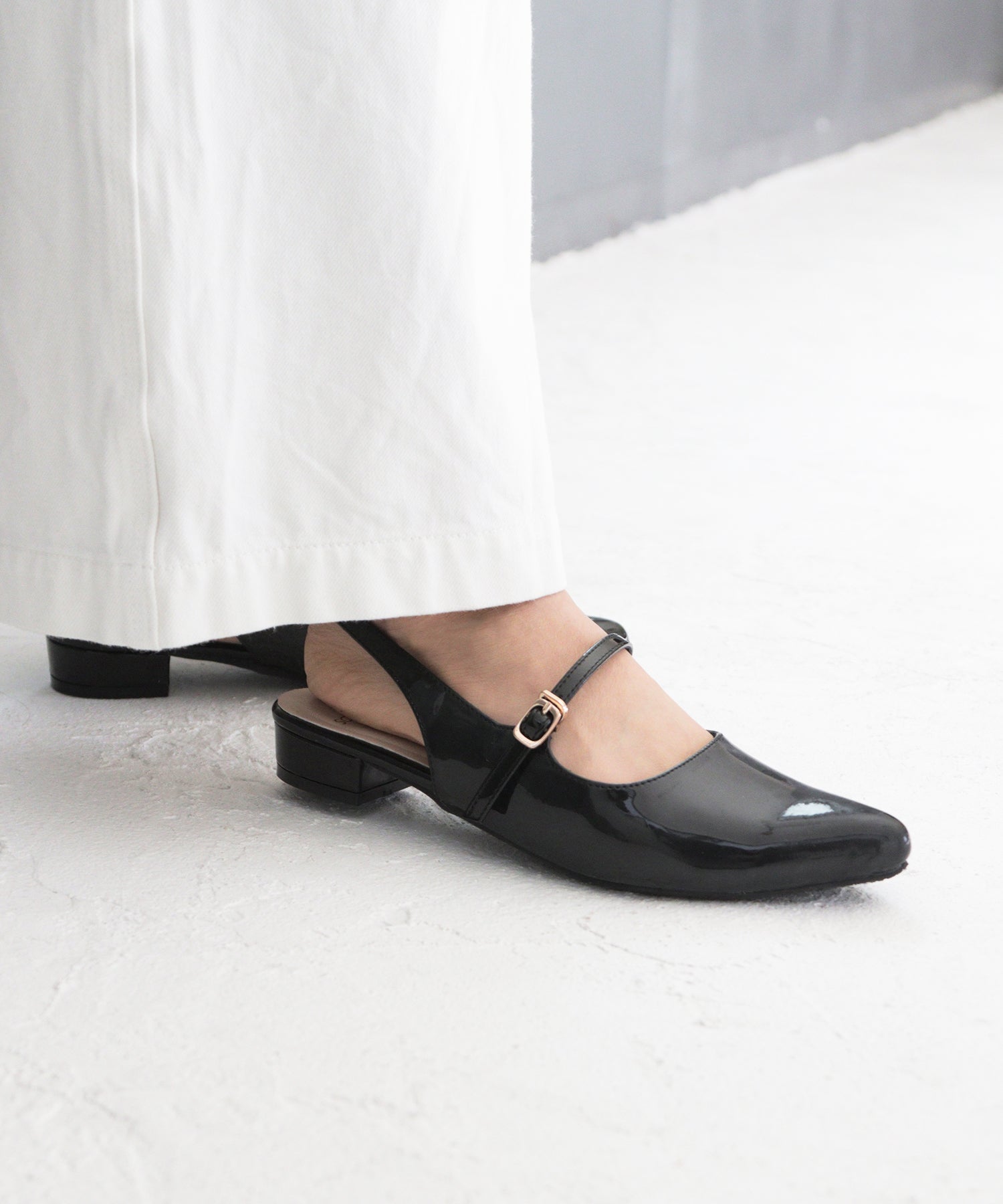 ソロット SOROTTO バックストラップメリージェーンパンプス/ポインテッドトゥ (LADYS) (ブラック) ブラック