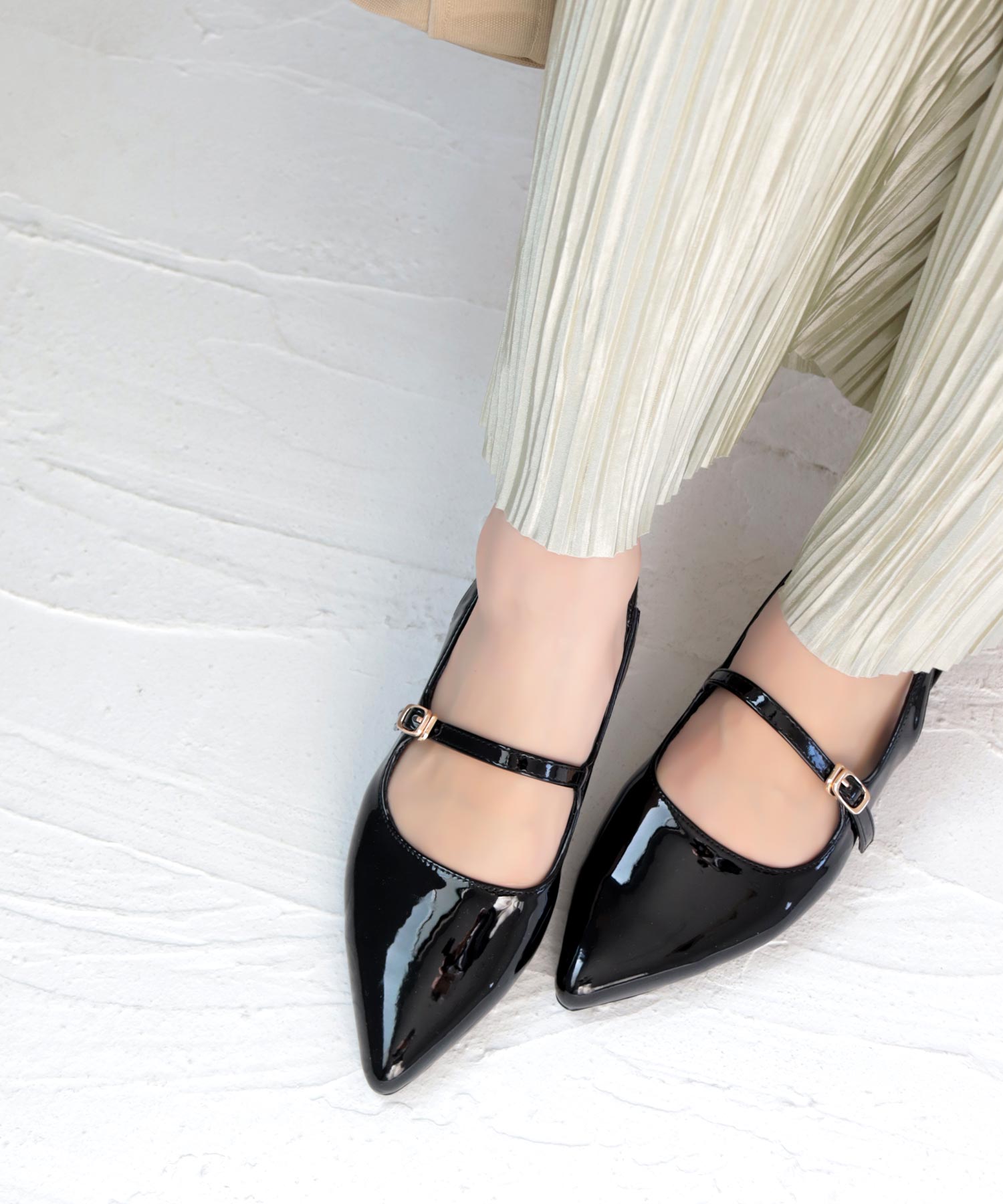 ソロット SOROTTO バックストラップメリージェーンパンプス/ポインテッドトゥ (LADYS) (ブラック) ブラック