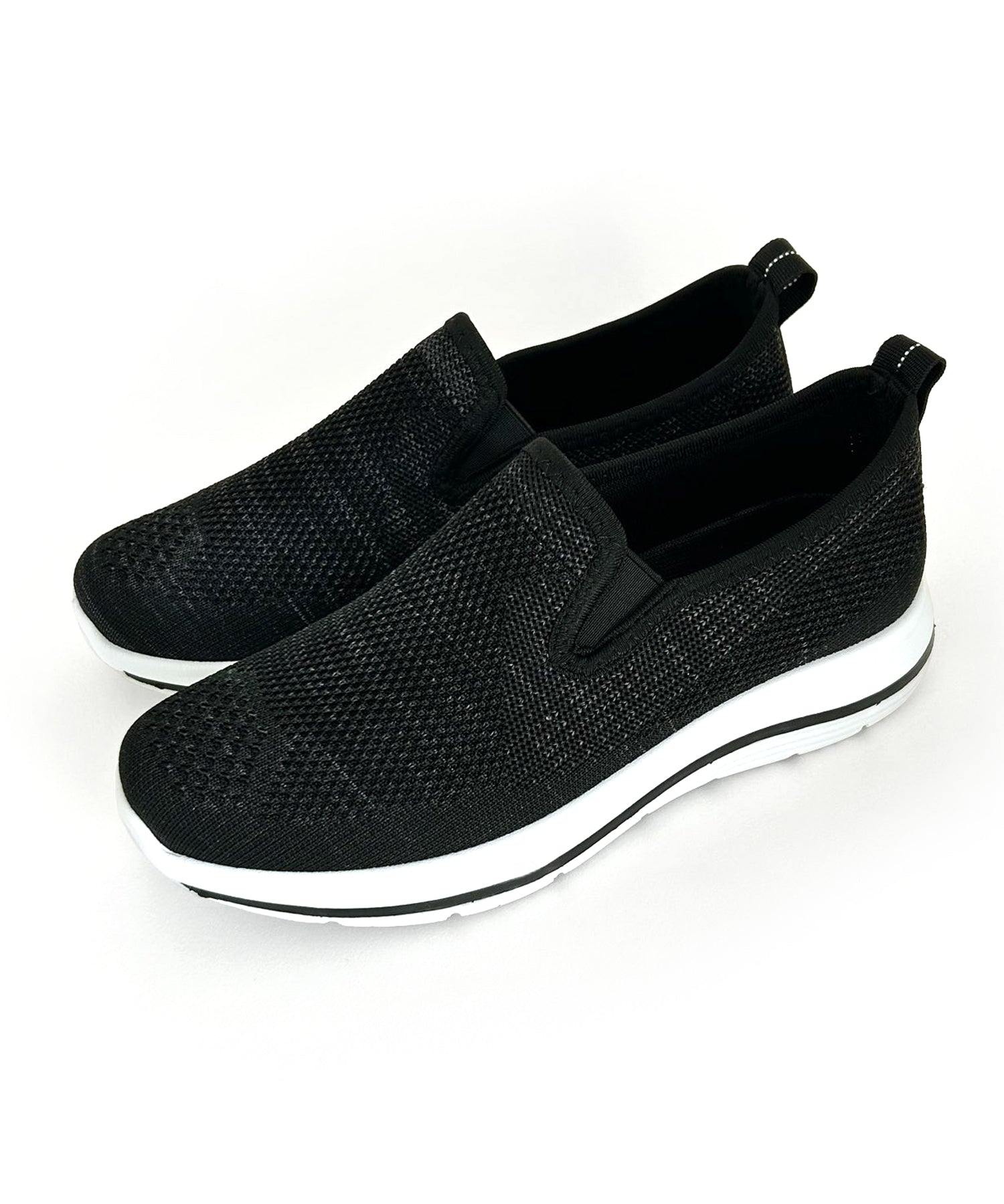 SOROTTO 輕量網布套穿運動鞋