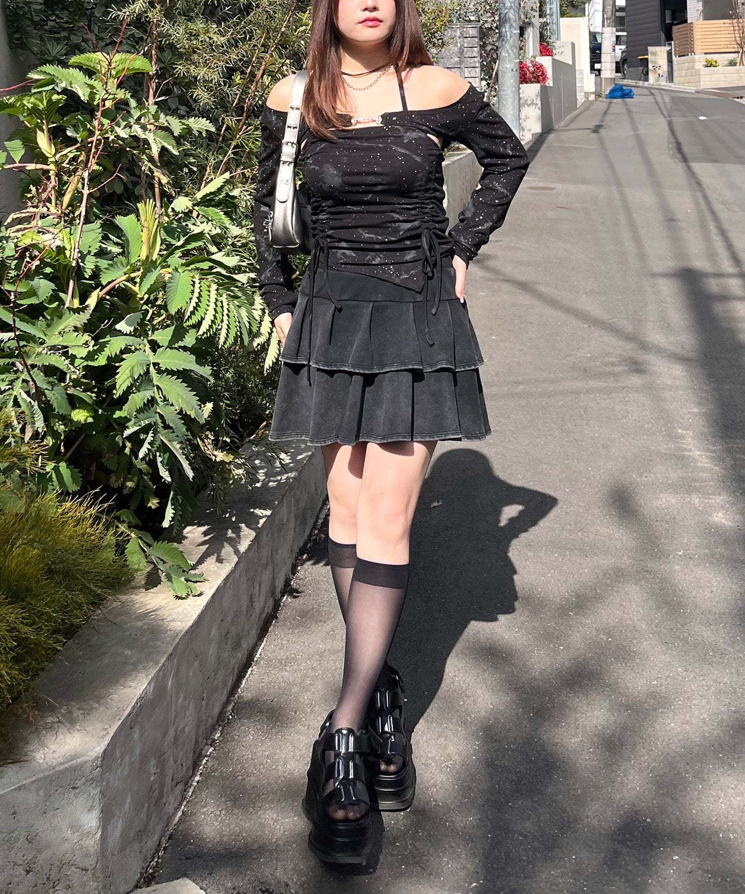 スパイラルガール SPIRALGIRL ビット付きダブルギャザートップス (ブラック) ブラック