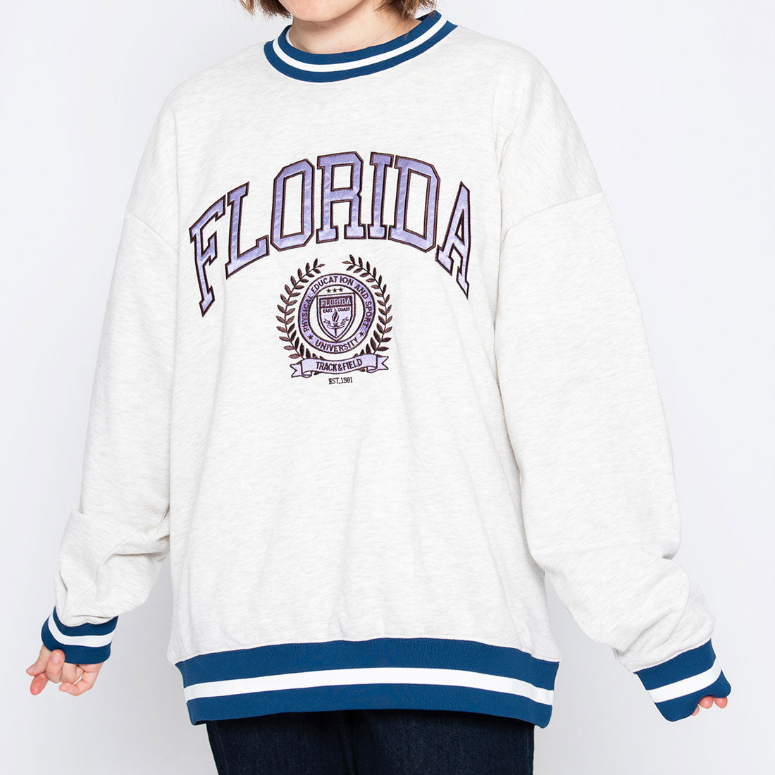 スピリトーゾ Spiritoso サテン刺繍カレッジロゴスウェットトレーナー,白杢