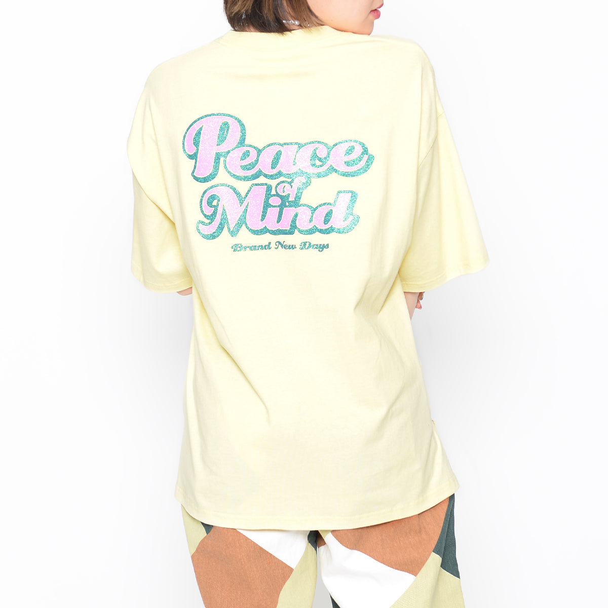 スピリトーゾ Spiritoso Peace Mind ラメプリントロゴTシャツ