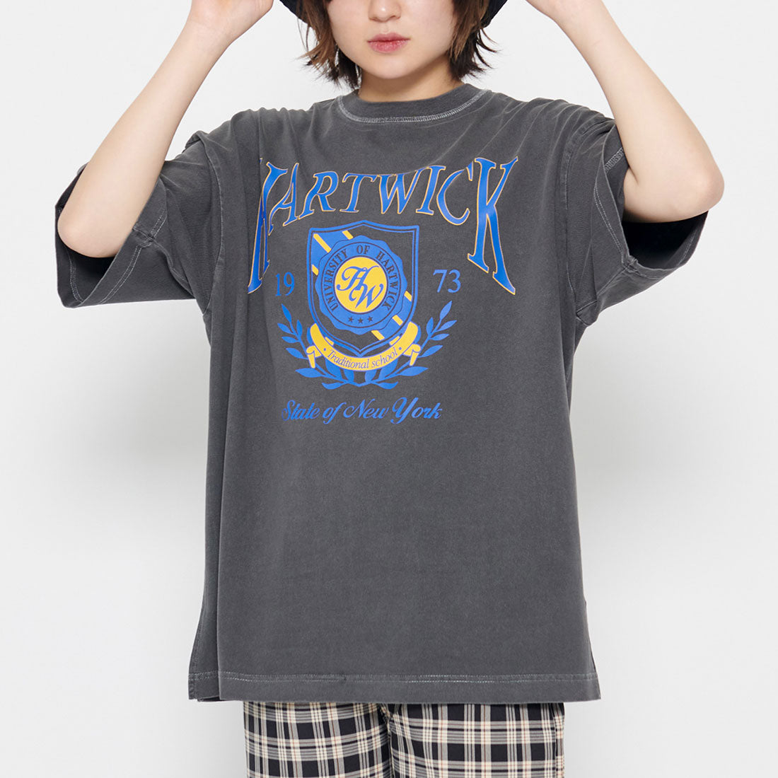 スピリトーゾ Spiritoso HARTWICK カレッジロゴTシャツ