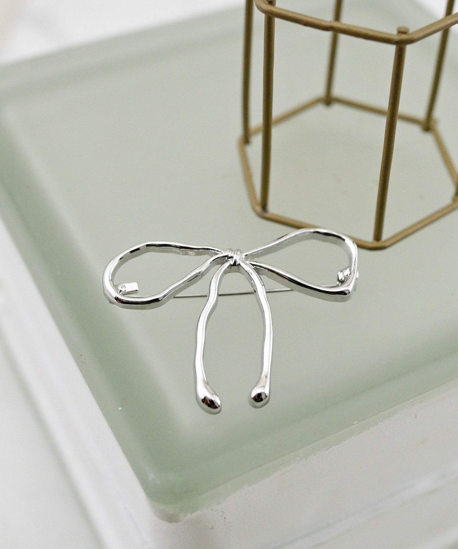 スタイロ styiro 金屬線絲緞帶胸針