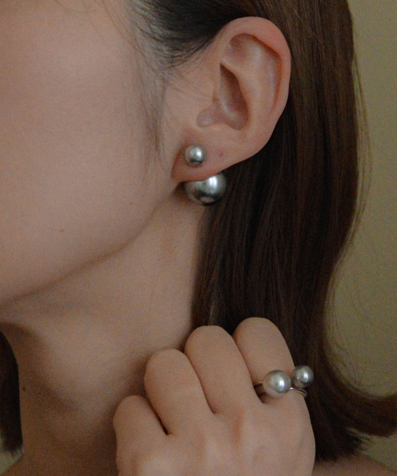 Styro styiro 2way metal allergy compatible double pearl catch earrings
