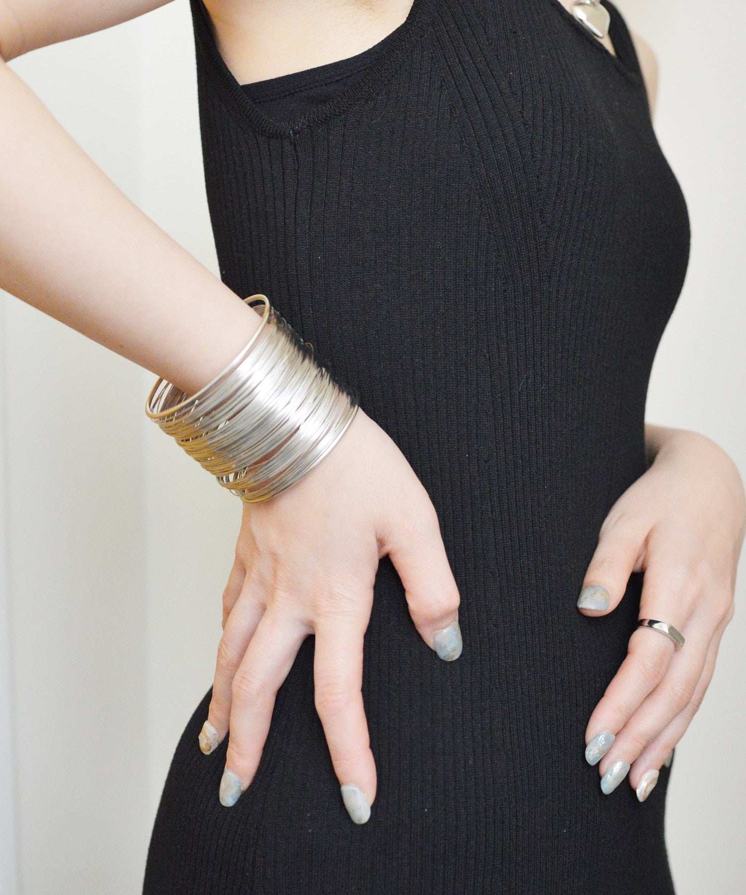 スタイロ styiro ワイヤーワイドバングル (シルバー) シルバー