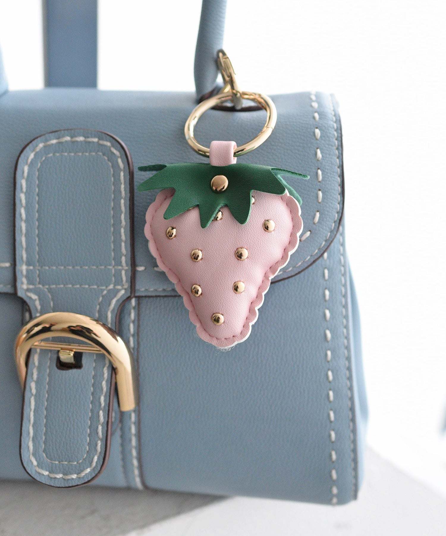 スタイロ styiro スタッズ苺チャーム (ピンク) ピンク