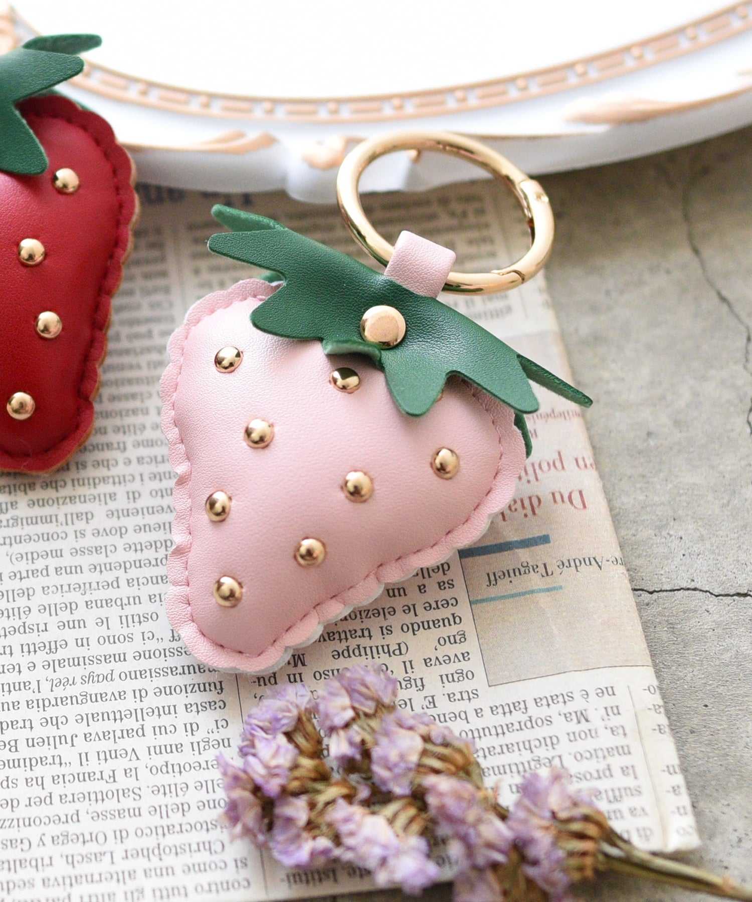 スタイロ styiro スタッズ苺チャーム (ピンク) ピンク