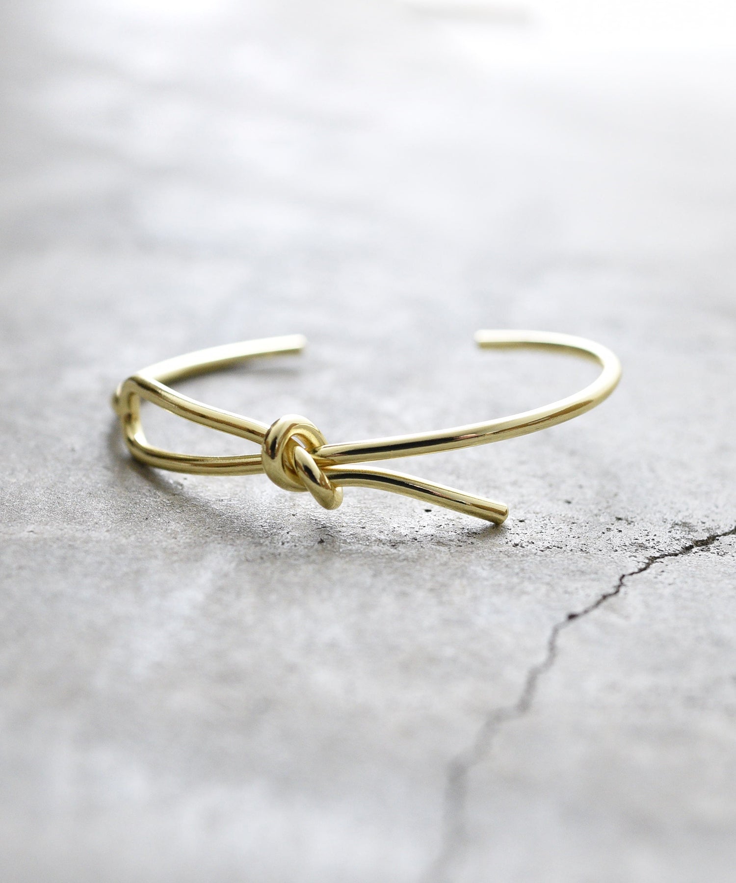 スタイロ styiro ノットメタルバングル ブレスレット (ゴールド3) ゴールド3