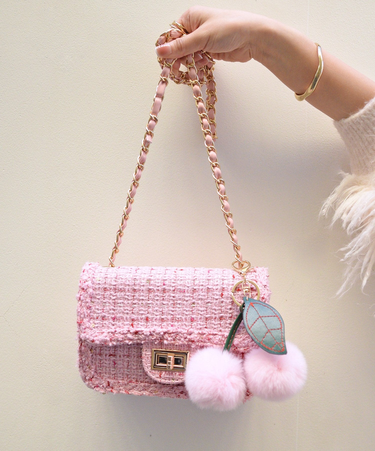 スタイロ styiro チェリー さくらんぼファーチャームキーホルダー (ピンク) ピンク