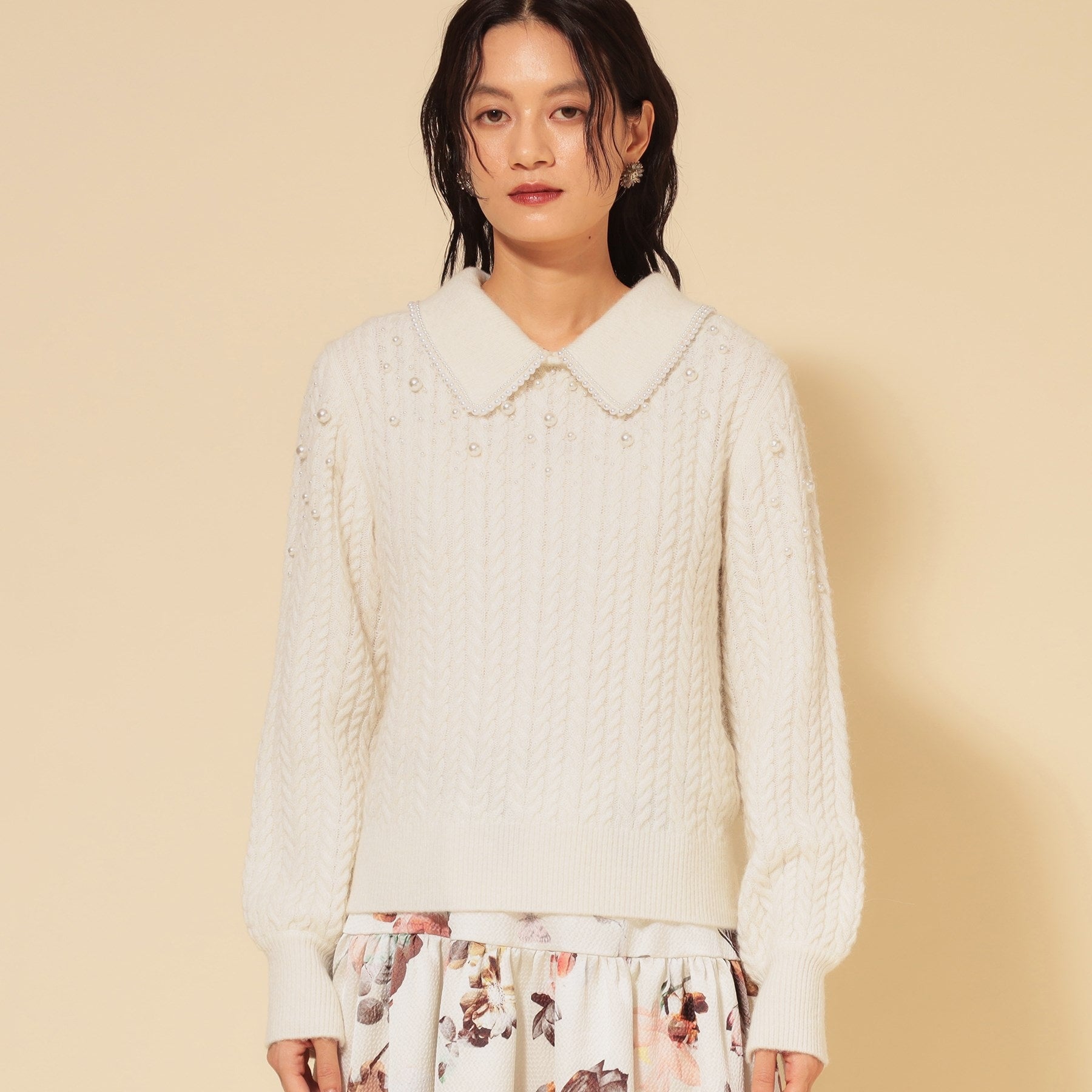 スーナウーナ SunaUna 【COLLECTION LINE】衿付きパール調ニット (ブラック(019)) ブラック(019)