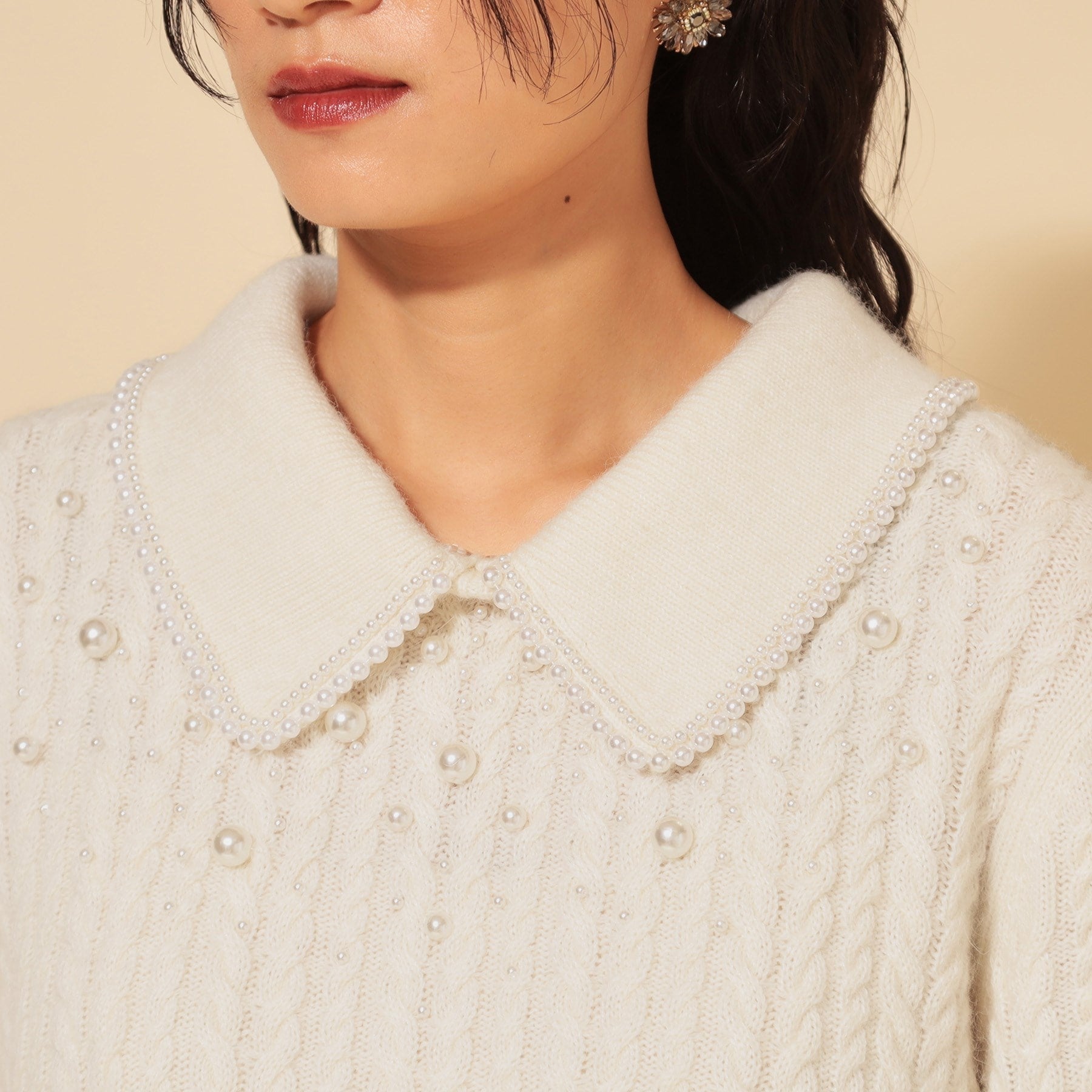 スーナウーナ SunaUna 【COLLECTION LINE】衿付きパール調ニット (ブラック(019)) ブラック(019)