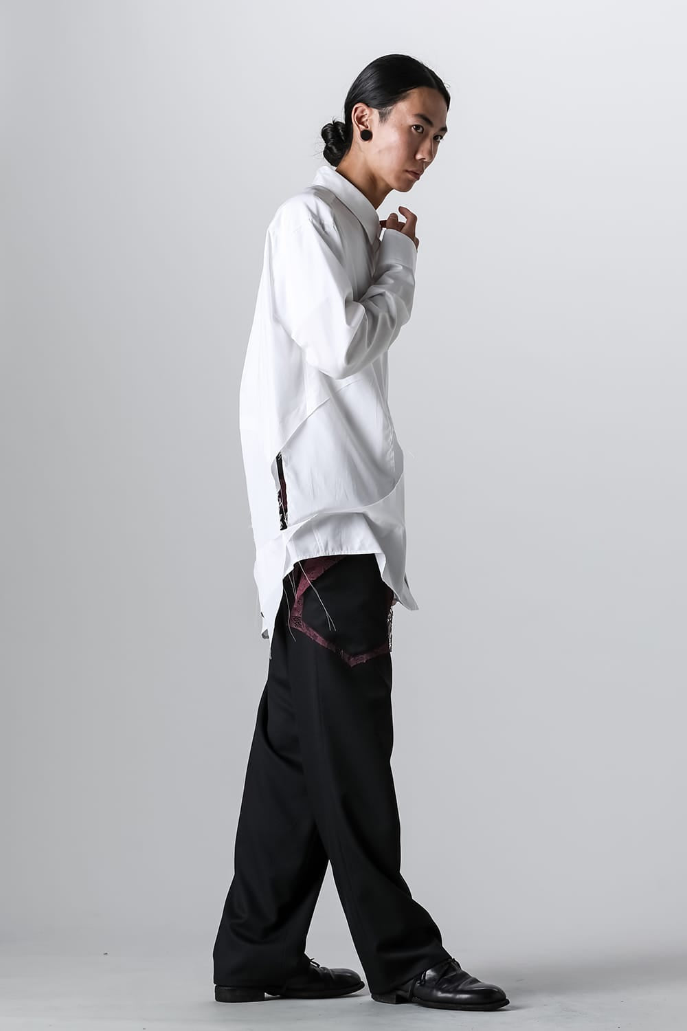 サルバム sulvam Gavadine Lace Straight Pants