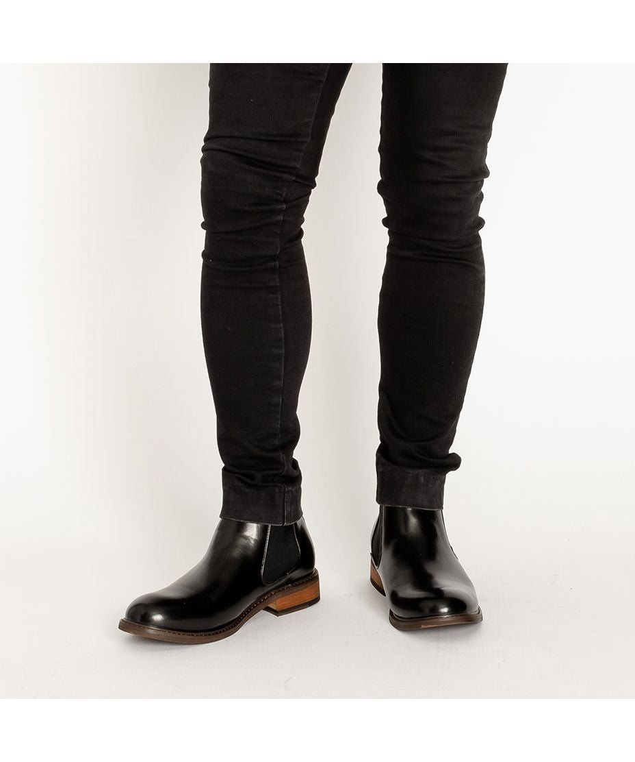 Schwec SVEC側戈爾切爾西靴子