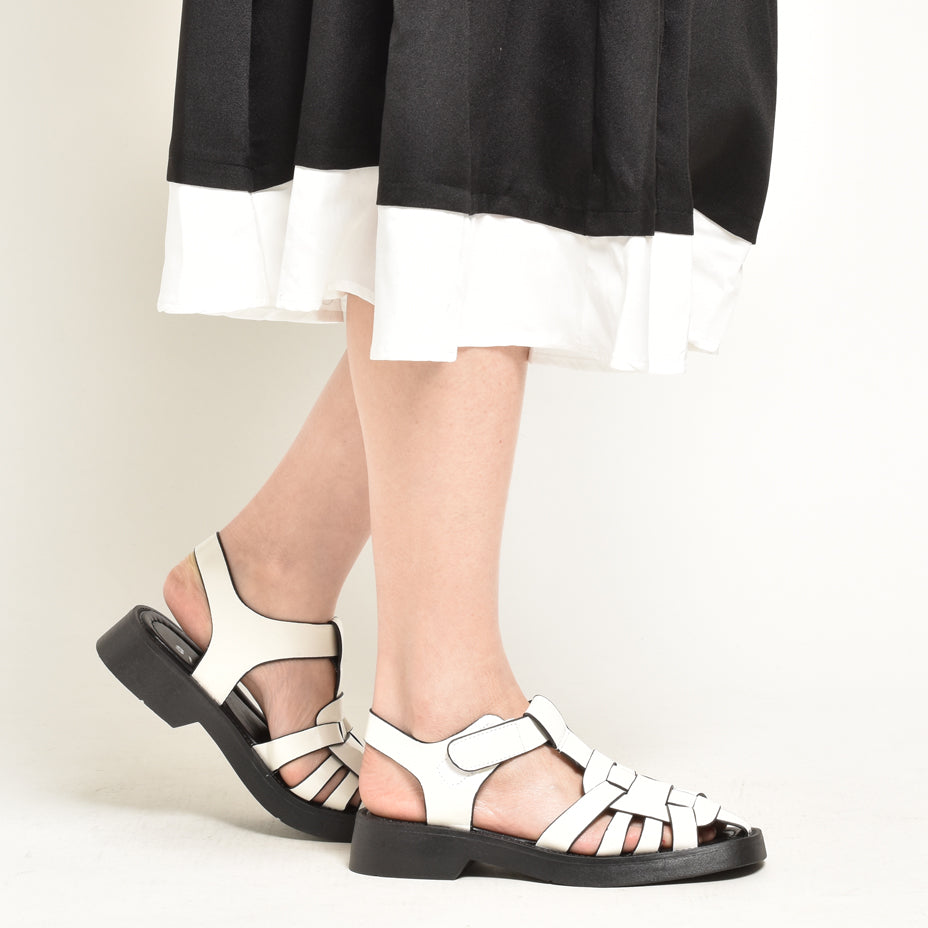 シュベック SVEC グルカサンダル