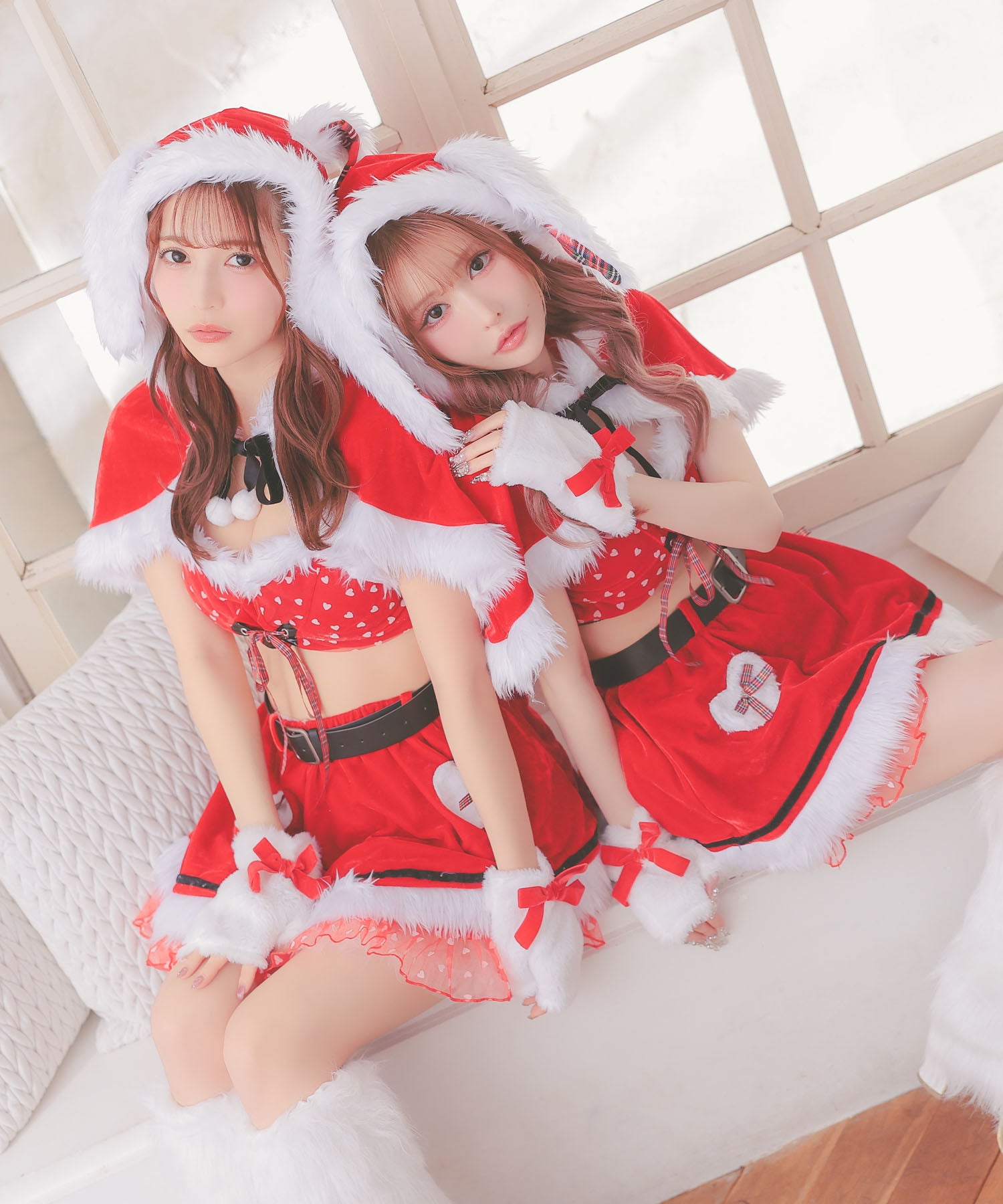 Tika Santa Cosplay 5-piece set with cape, lovely ribbon flared skirt, tartan check, droopy ear bunny animal Santa costume
