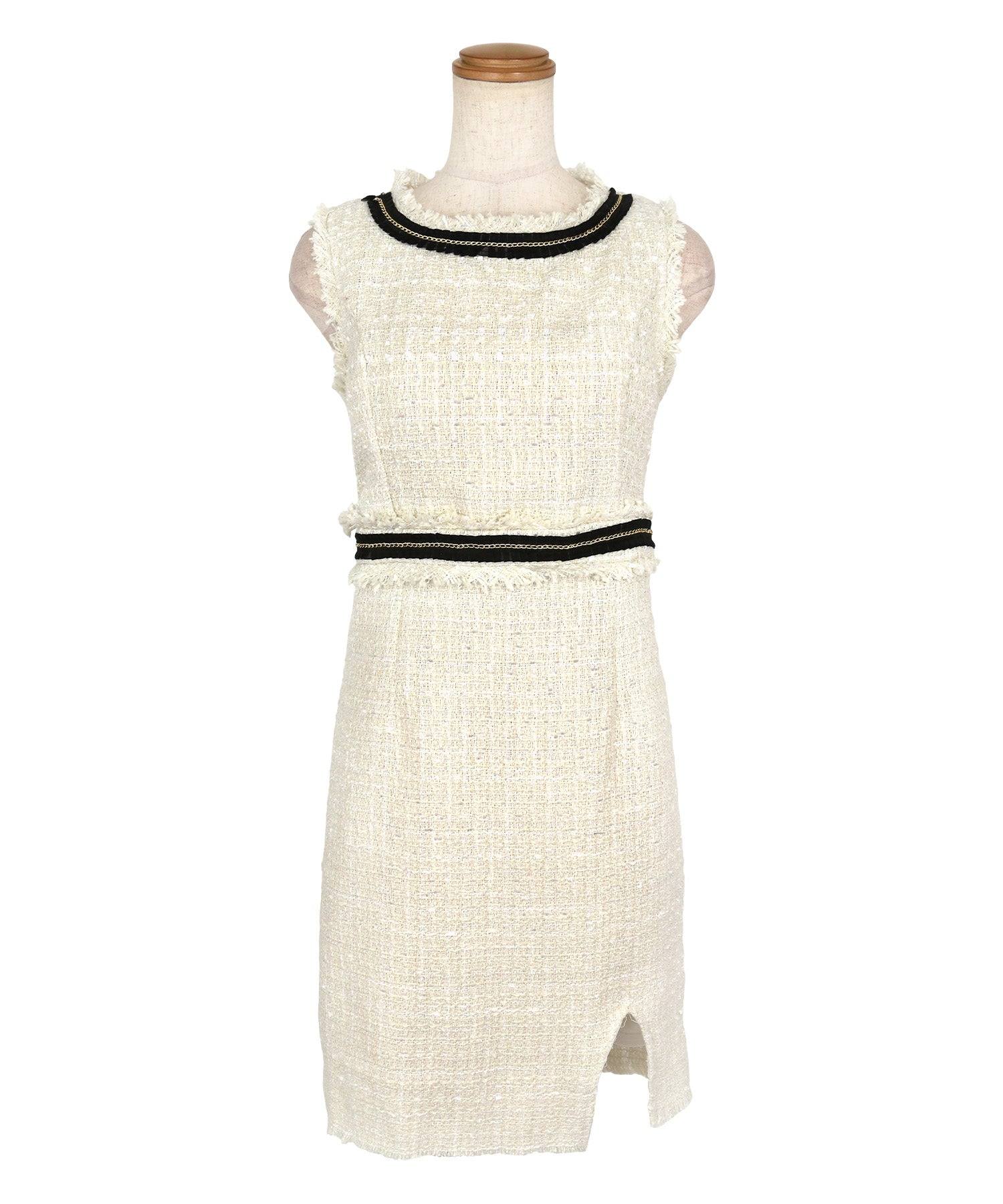 ティカ Tika チェーン縁取りノースリーブツイードフリンジタイトミニドレス (Sサイズ~Lサイズ) (アイボリー) アイボリー