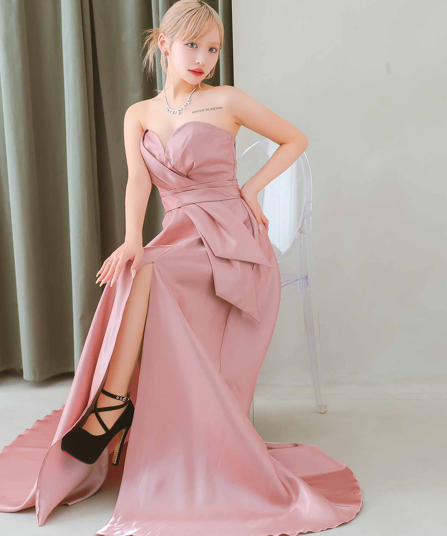 Tika Cabaret Dress Heart Cut Bear Satin Slit A-Line Long Birthday Dress