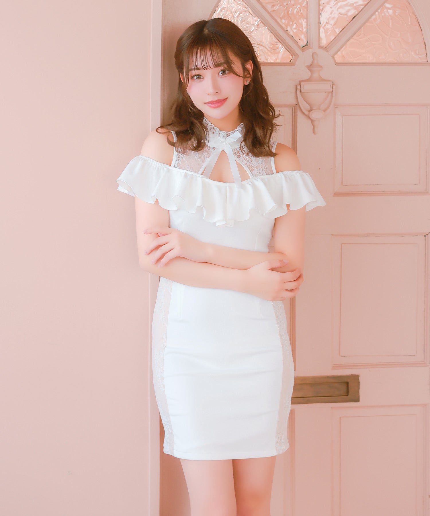 ティカ Tika キャバドレスネックリボン肩あきフリル袖カットアウトヌーディーレースストレッチタイトミニドレス (Sサイズ~XXXXLサイズ) (ホワイト) ホワイト