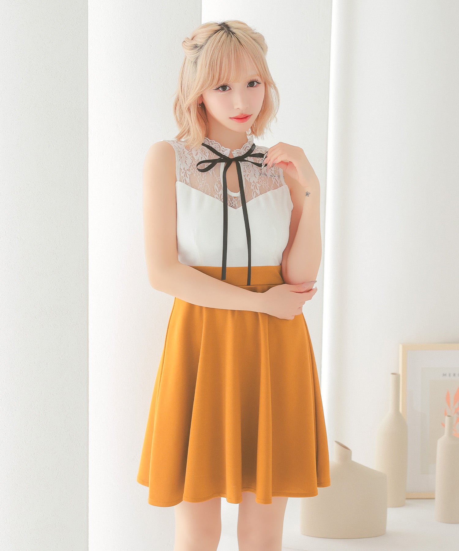 ティカ Tika キャバドレスノースリーブ レース ネックリボン バイカラー 切り替え フレアミニドレス (Sサイズ~ XXXXLサイズ) (ホワイト×レッド) ホワイト×レッド