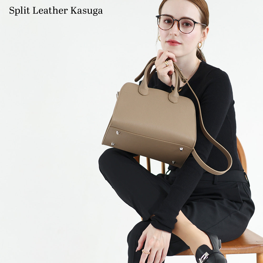 トウキョウヒャッカ 東京百花 スプリットレザー【Kasuga カスガ】グレージュ×シルバー金具
